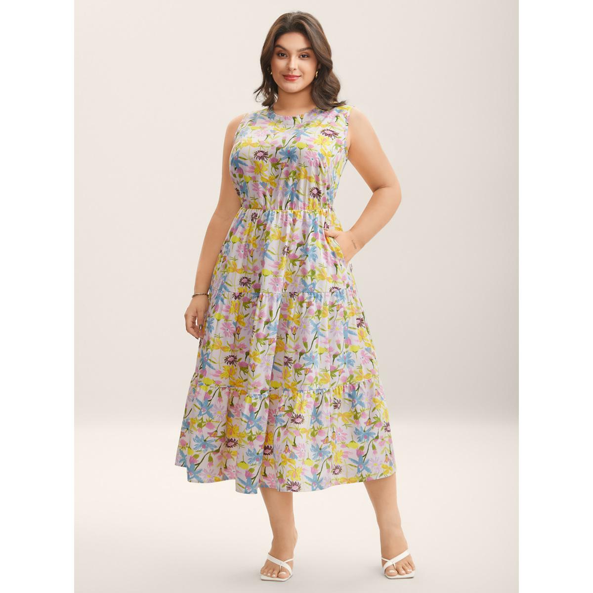 Plus Size Floral Print Round Neck Tiered Maxi Dress Lavender Women Round Neck Sleeveless Curvy BloomChic 26/4X Product Image