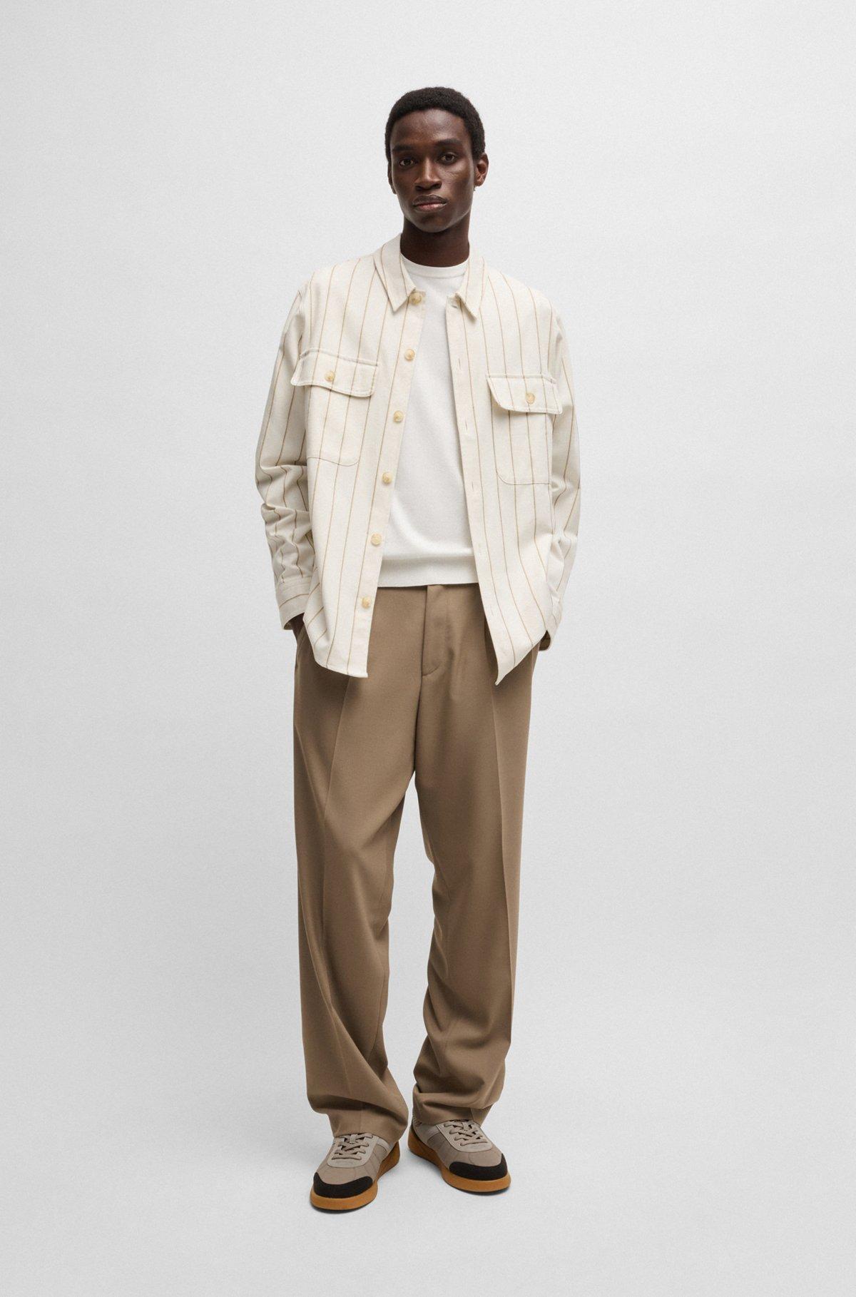 Slim-fit knitted sweater with short sleeves Product Image