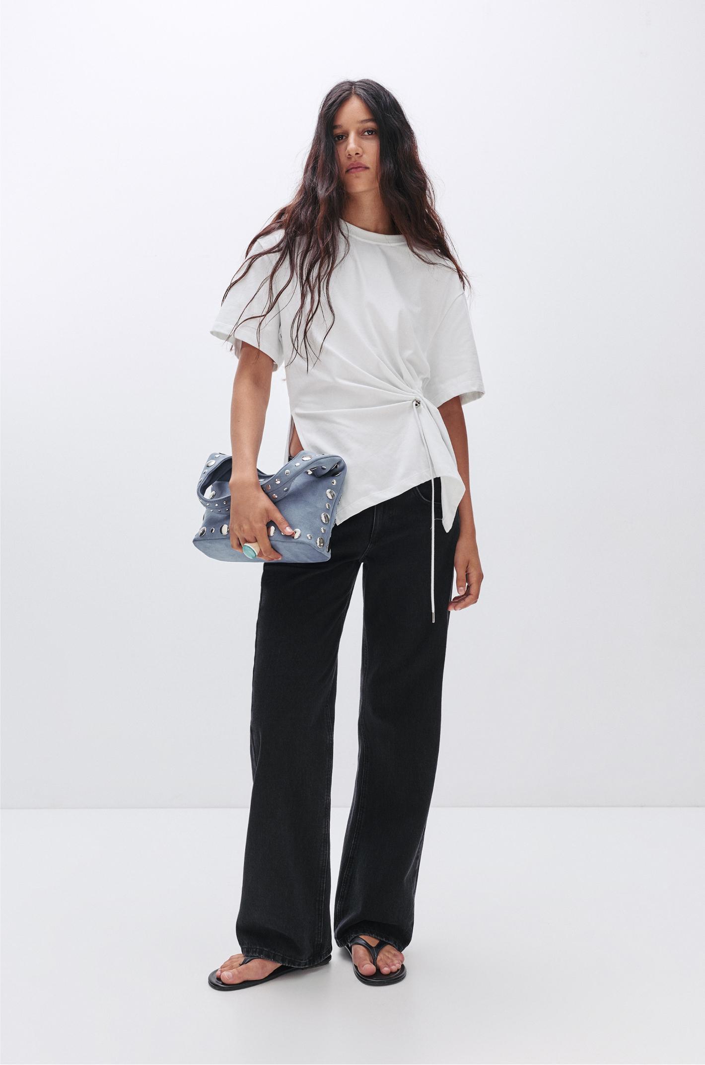 Low-waist straight-leg jeans Product Image