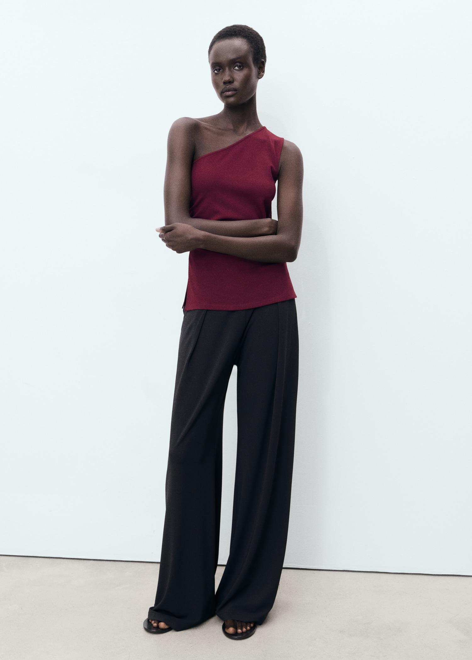 Asymmetrical draped top - Women | MANGO USA Product Image