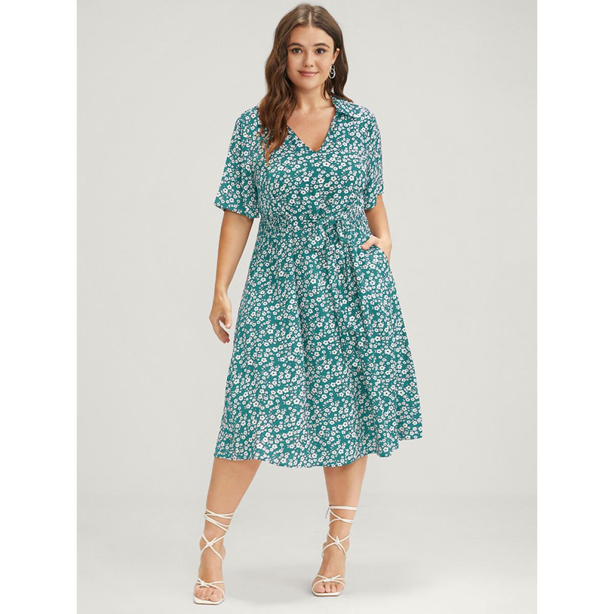 Plus Size Floral Knotted Pocket Shirred Midi Dress Emerald Women Elegant Elastic Waist V-neck Half Sleeve Curvy Midi Dress BloomChic 10/M Product Image