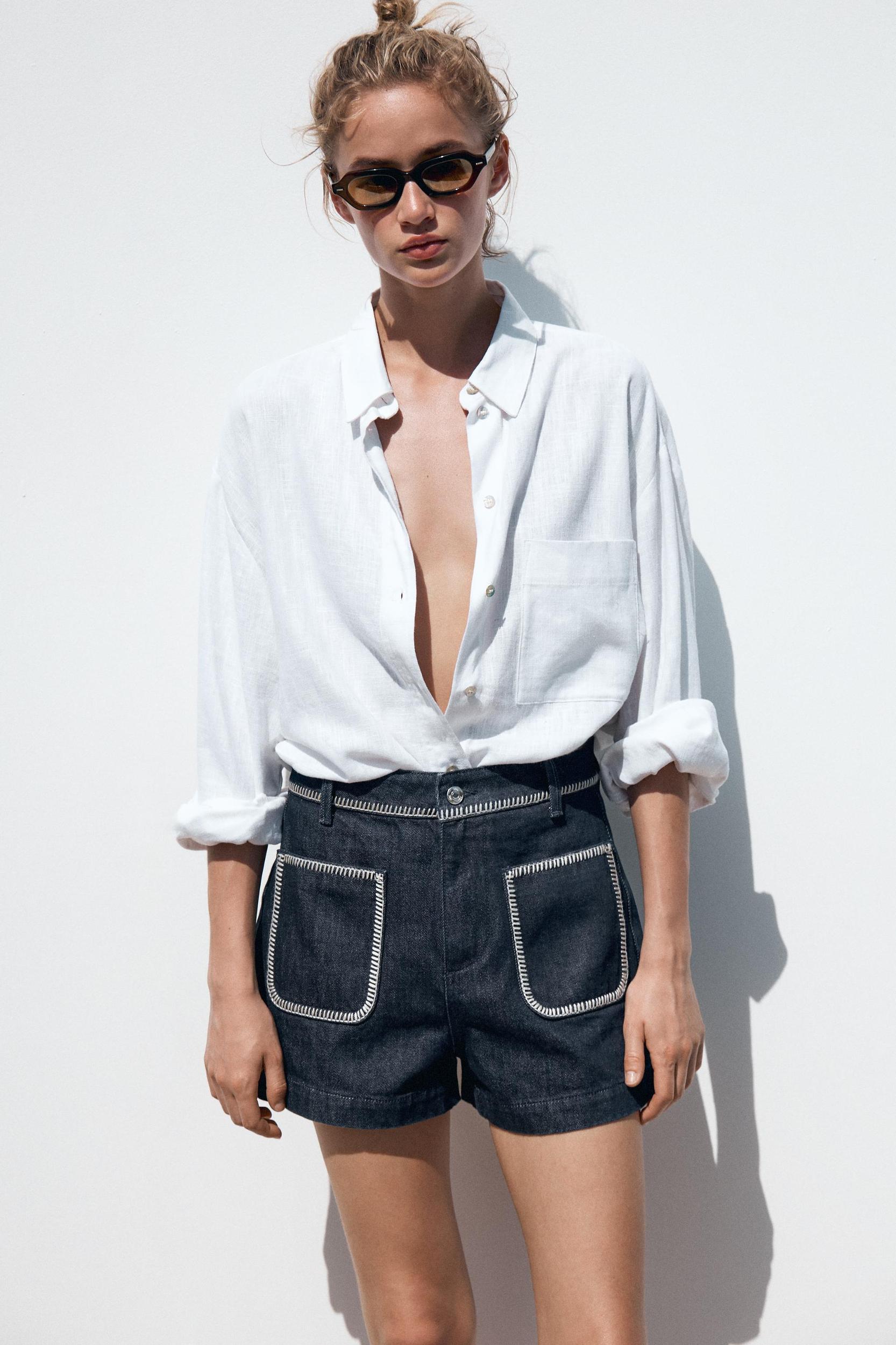 Z1975 EMBROIDERED STITCH DETAIL DENIM SHORTS Product Image