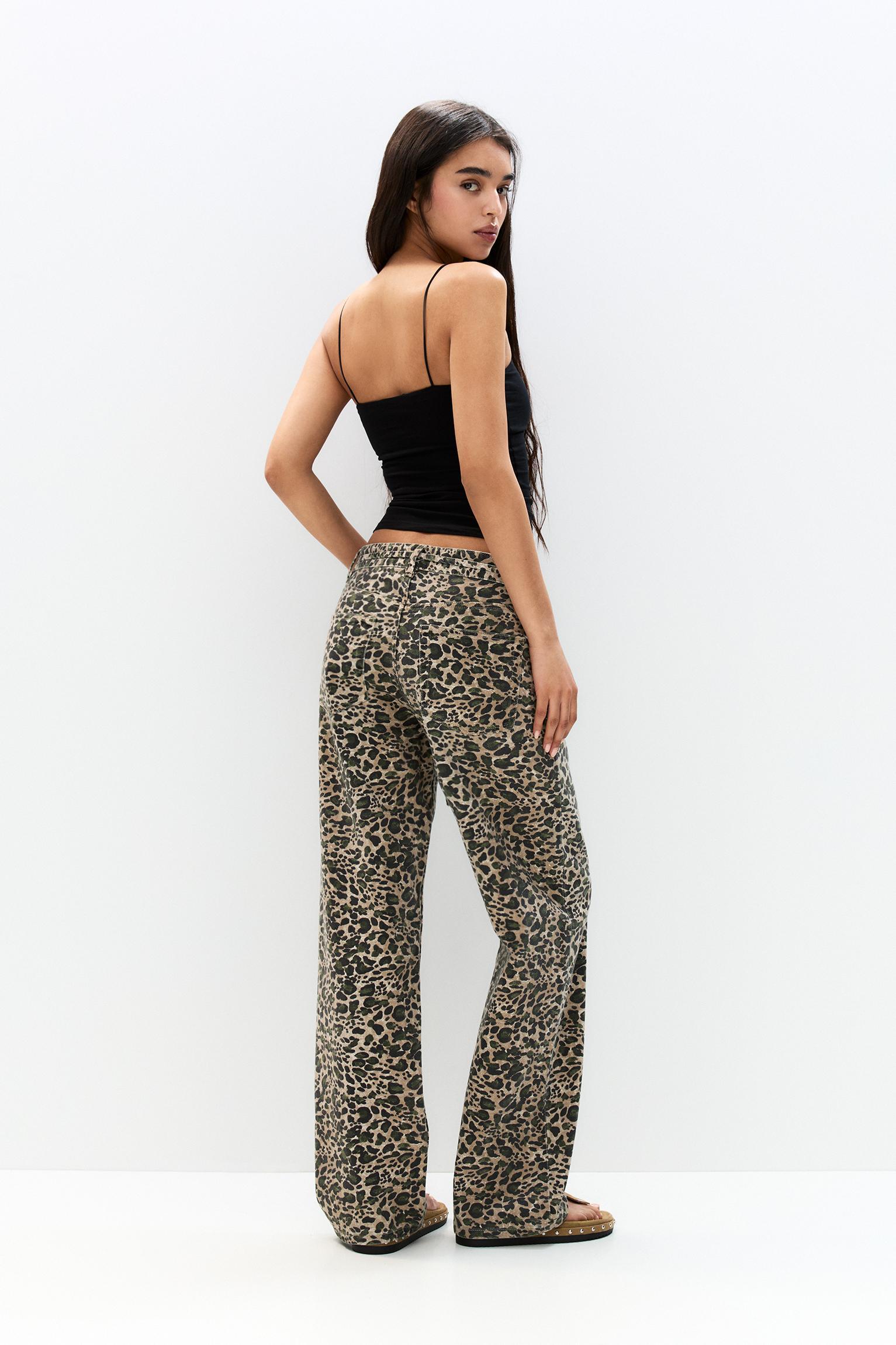 Strappy straight-cut top Product Image