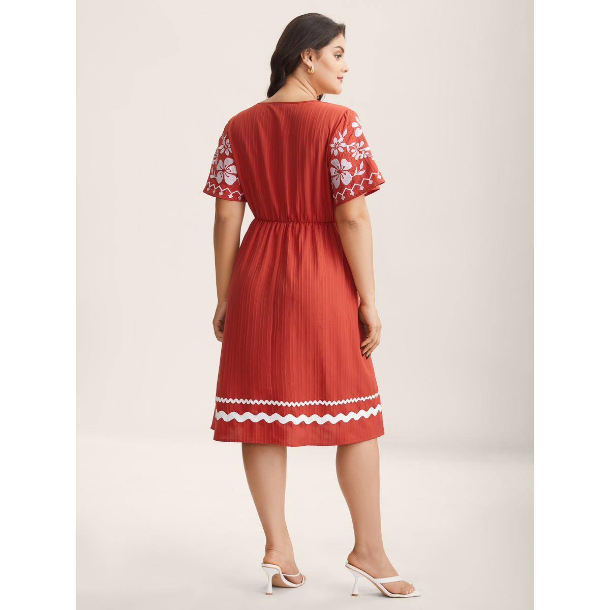 Plus Size Embroidered Sleeve Cinched-Waist Midi Dress Rust Women V-neck Short sleeve Curvy BloomChic 12/L Product Image