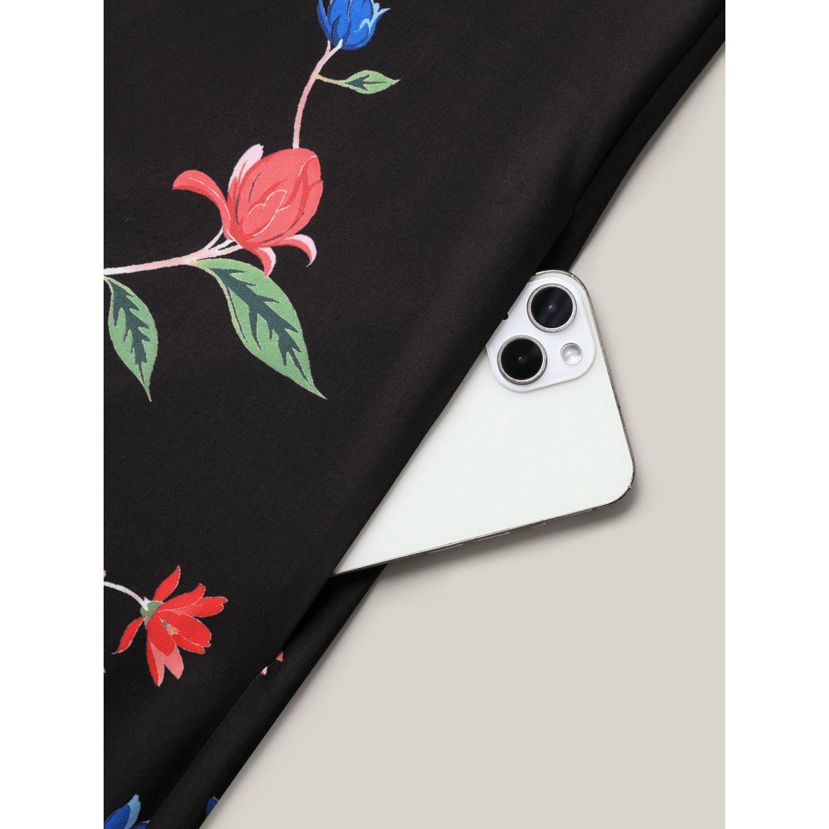 Plus Size Boho Print V-Neck Flared Sleeve Midi Dress Black Women Resort Non V-neck Short sleeve Curvy BloomChic 28/5X Product Image