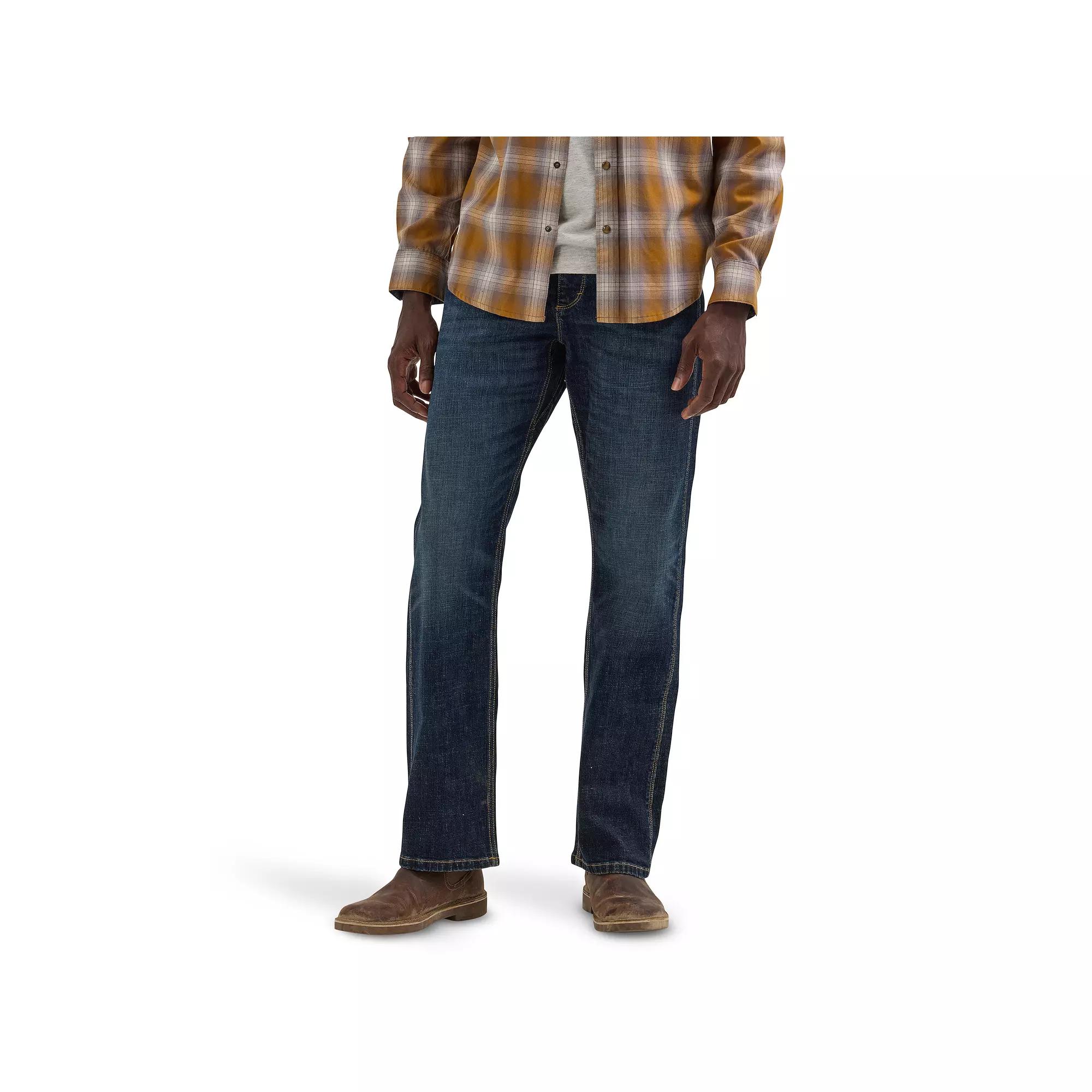 Men's Wrangler Peak Comfort Relaxed Fit Bootcut Jeans,  Product Image