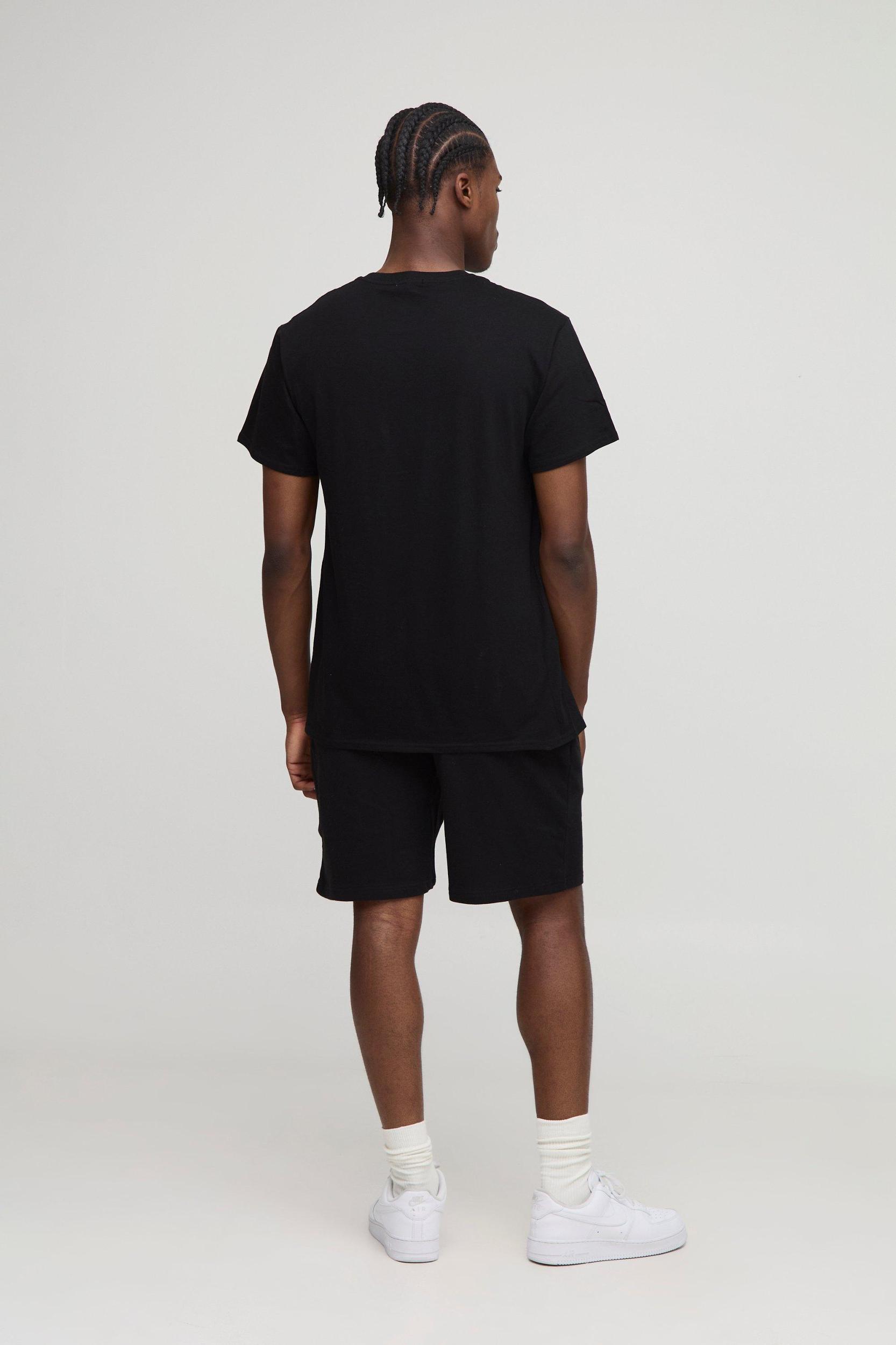 2 Pack Basic Regular Fit Crew Neck T-Shirts | boohooMAN USA Product Image