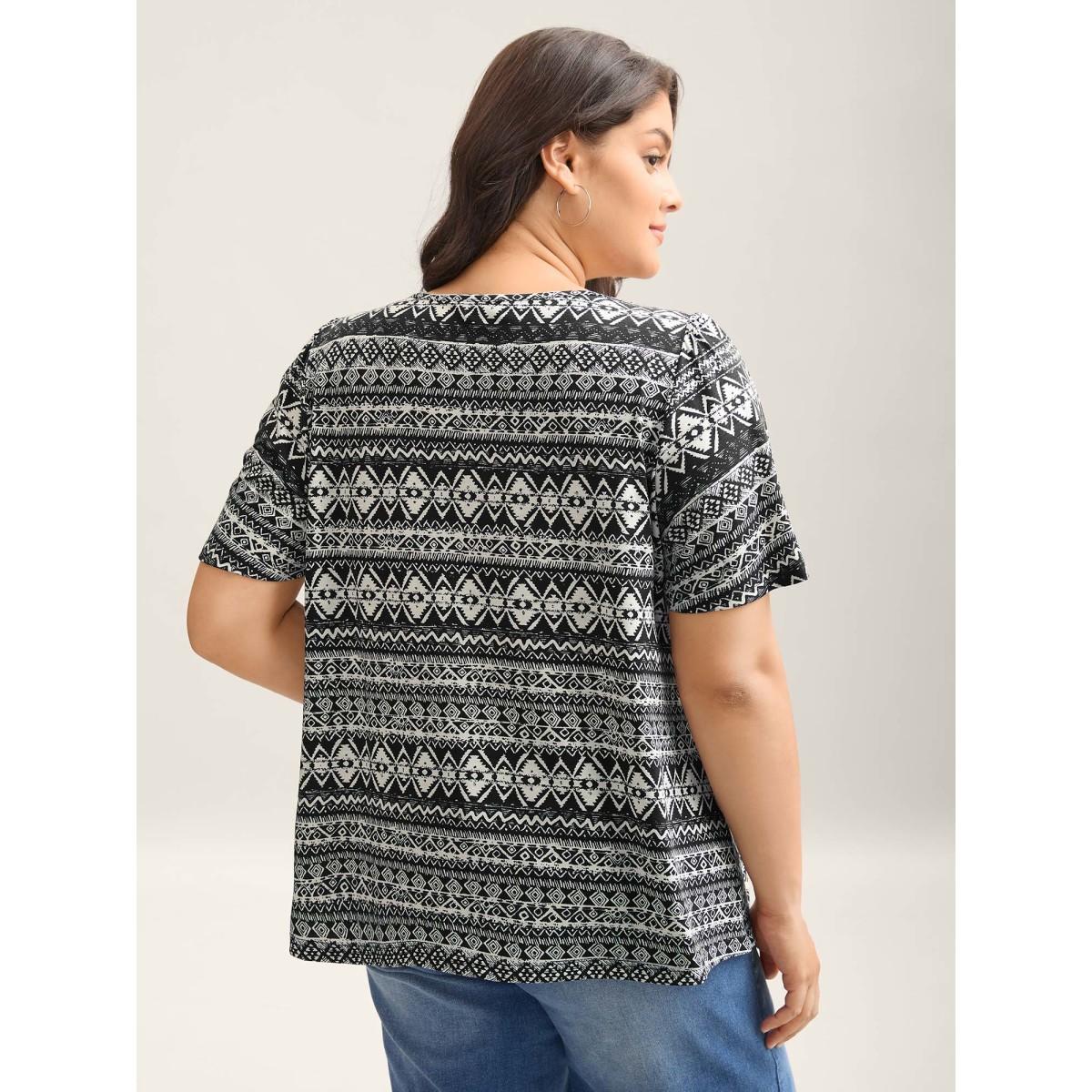 Plus Size Boho Print Square Neck T-Shirt Black Women Gathered Square Neck Everyday-Casual T-shirts BloomChic 22-24/3X Product Image