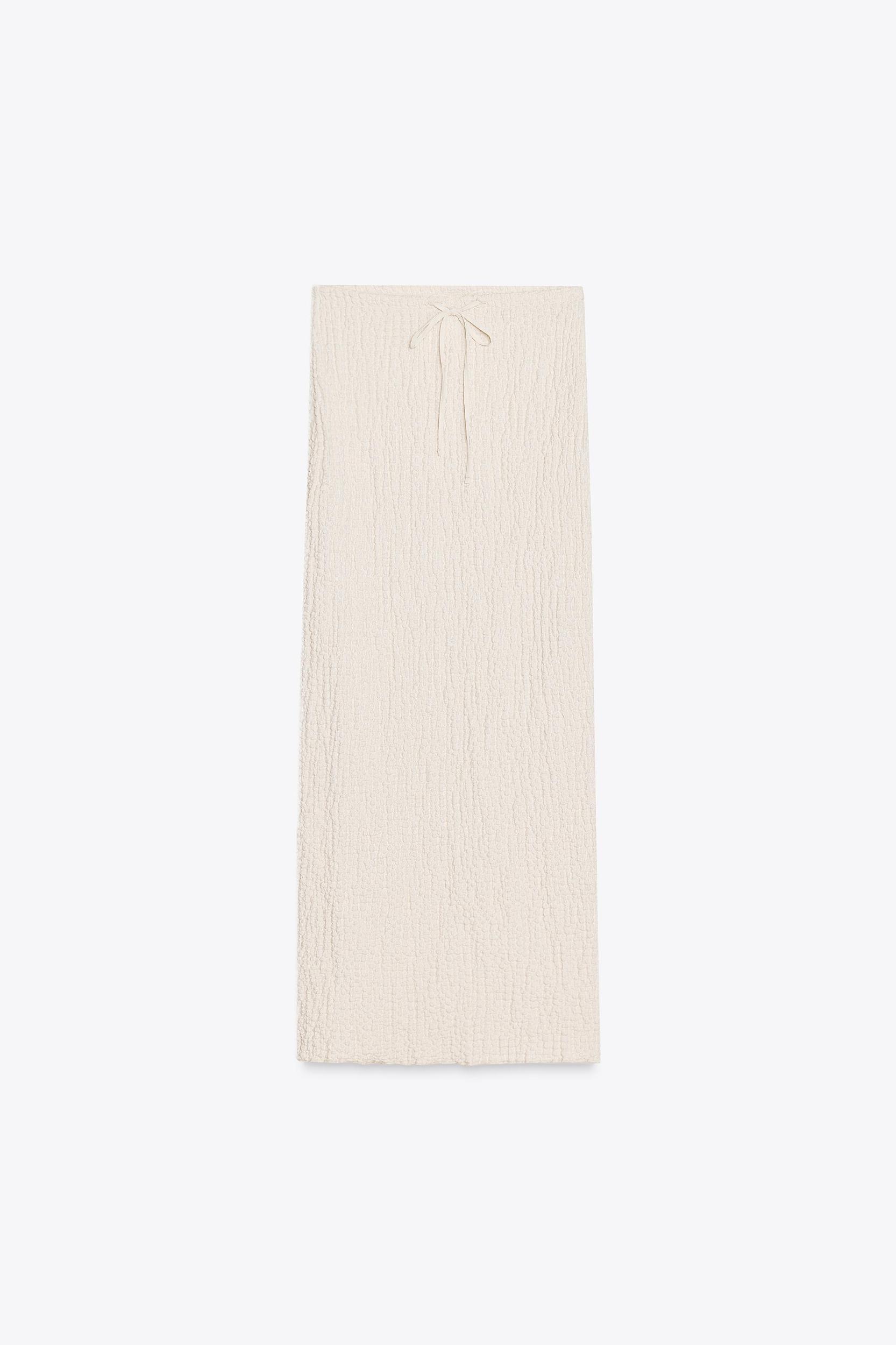 TEXTURED LONG SKIRT Product Image
