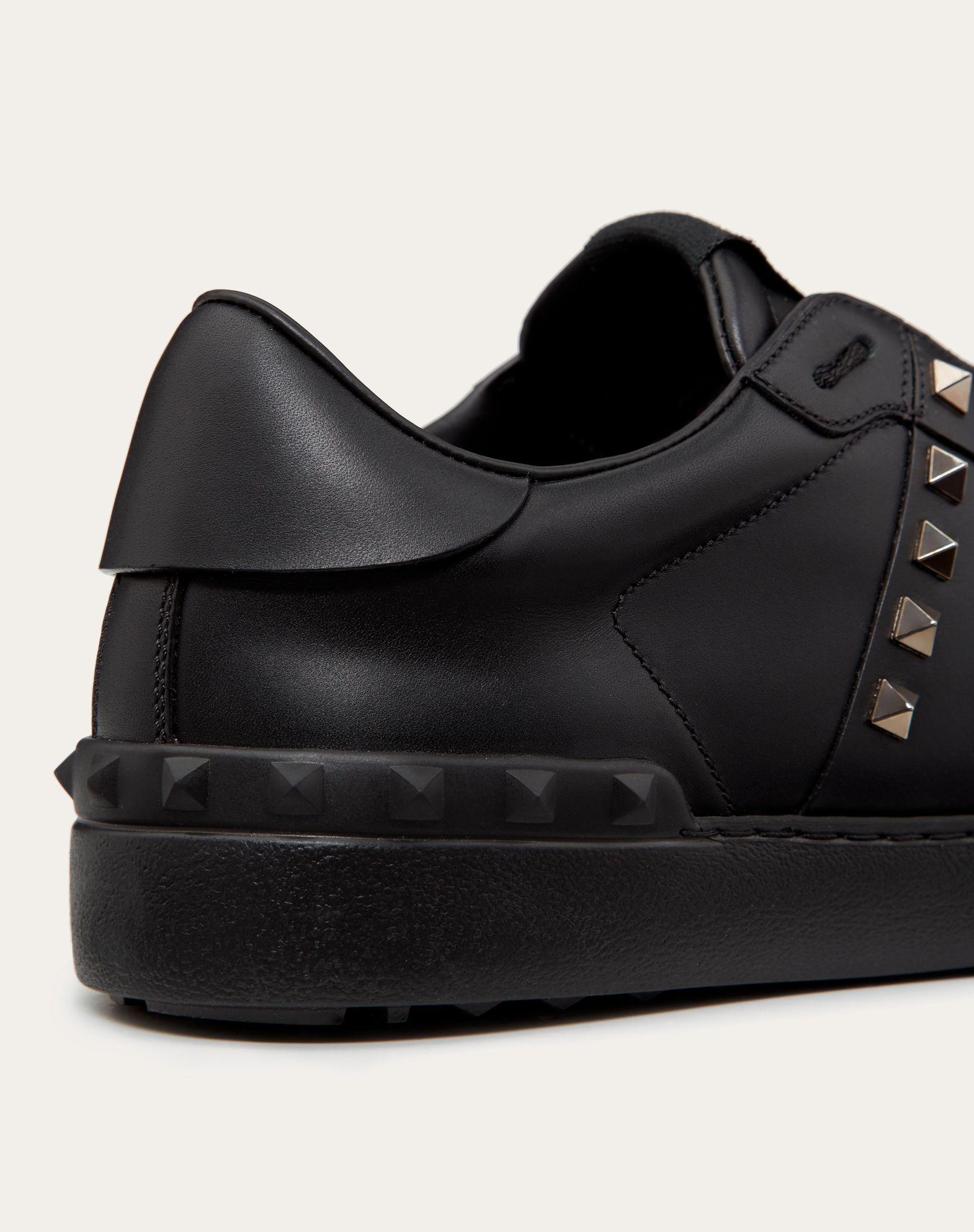 ROCKSTUD UNTITLED SNEAKER IN CALFSKIN LEATHER Product Image
