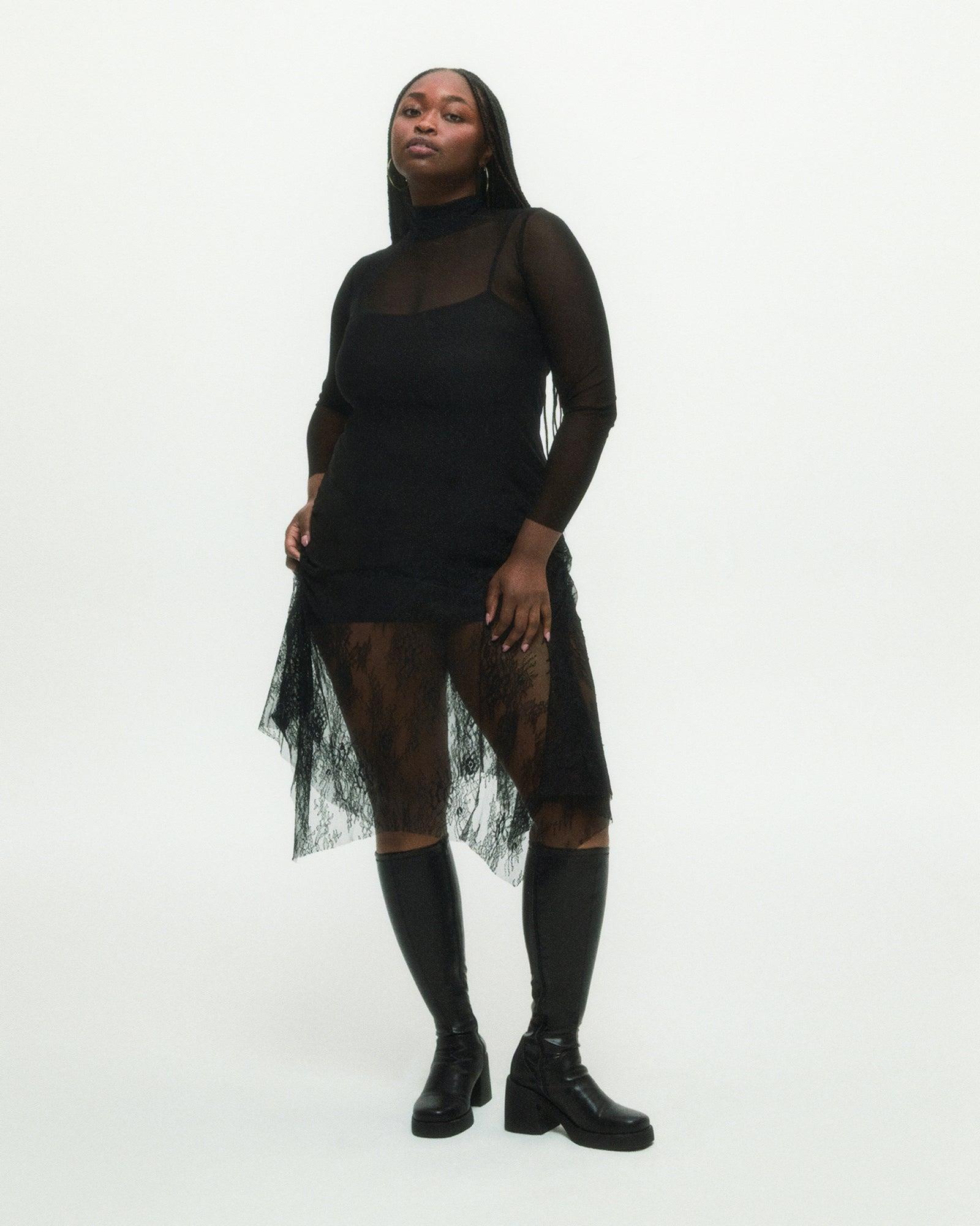 BERKLEIGH BLACK WIDE CALF - SM REBOOTED Female Product Image