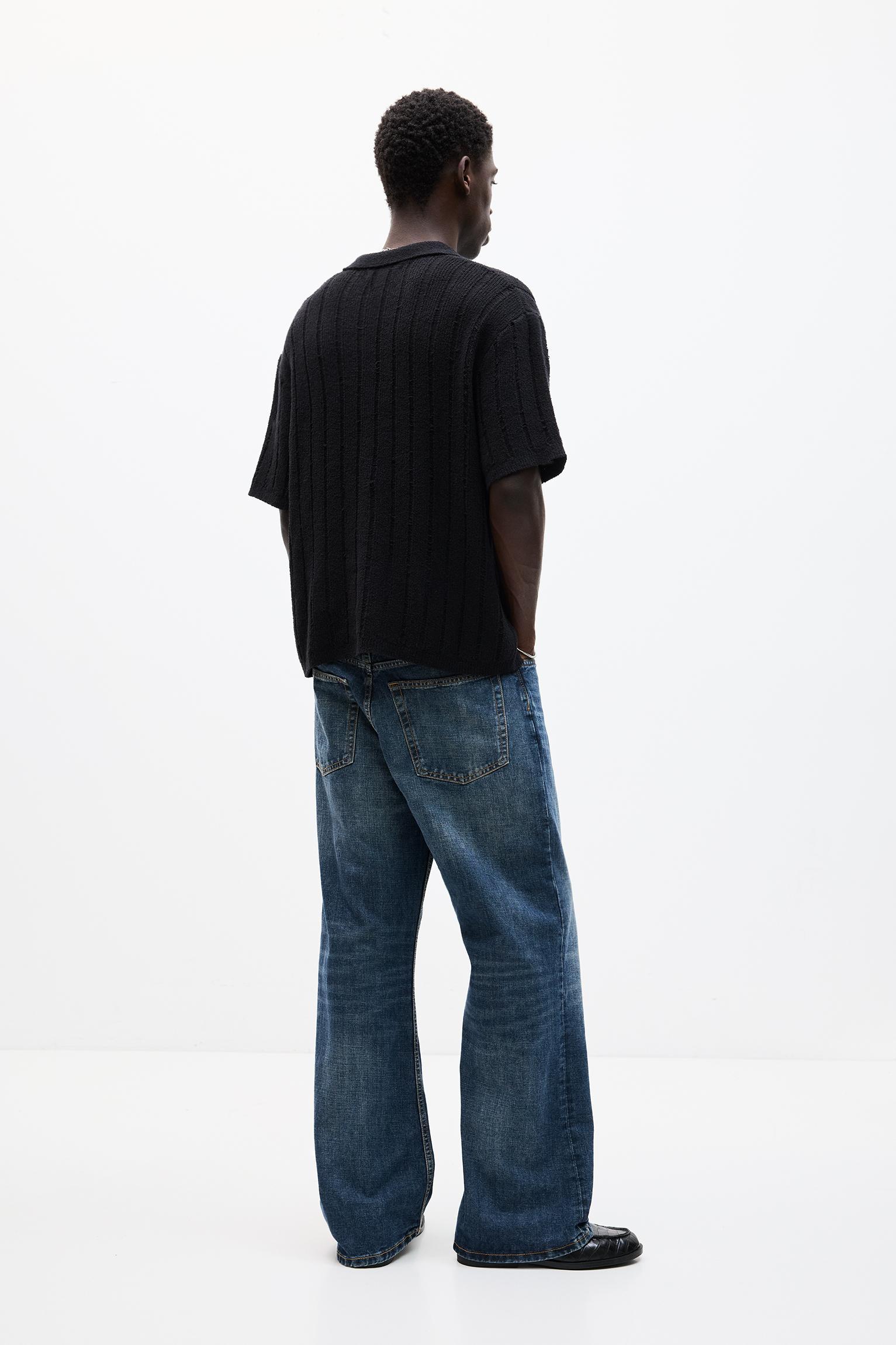 Short sleeve knit polo shirt Product Image