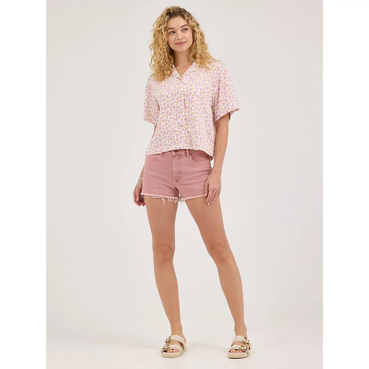 Women's Vintage Cut-Off Short | Women's SHORTS & SKIRTS | Wrangler® Product Image