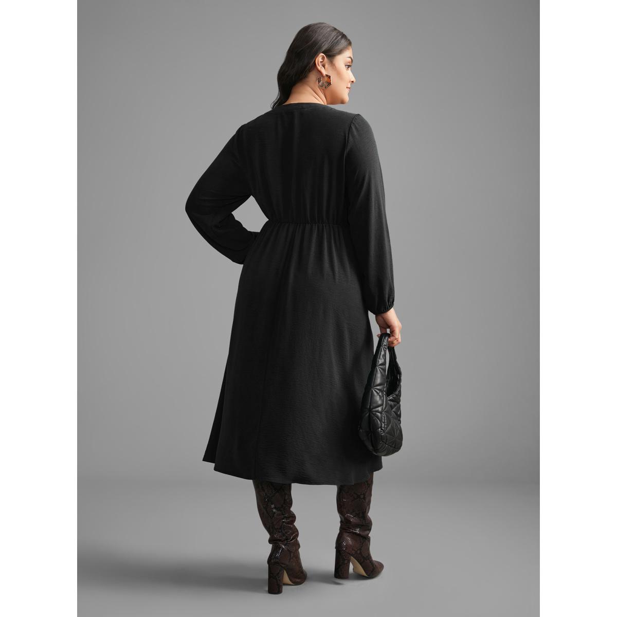 Plus Size Plain Notched Pleated Midi Dress Black Women At the Office Pleated Flat collar Long Sleeve Curvy BloomChic 14-16/1X Product Image