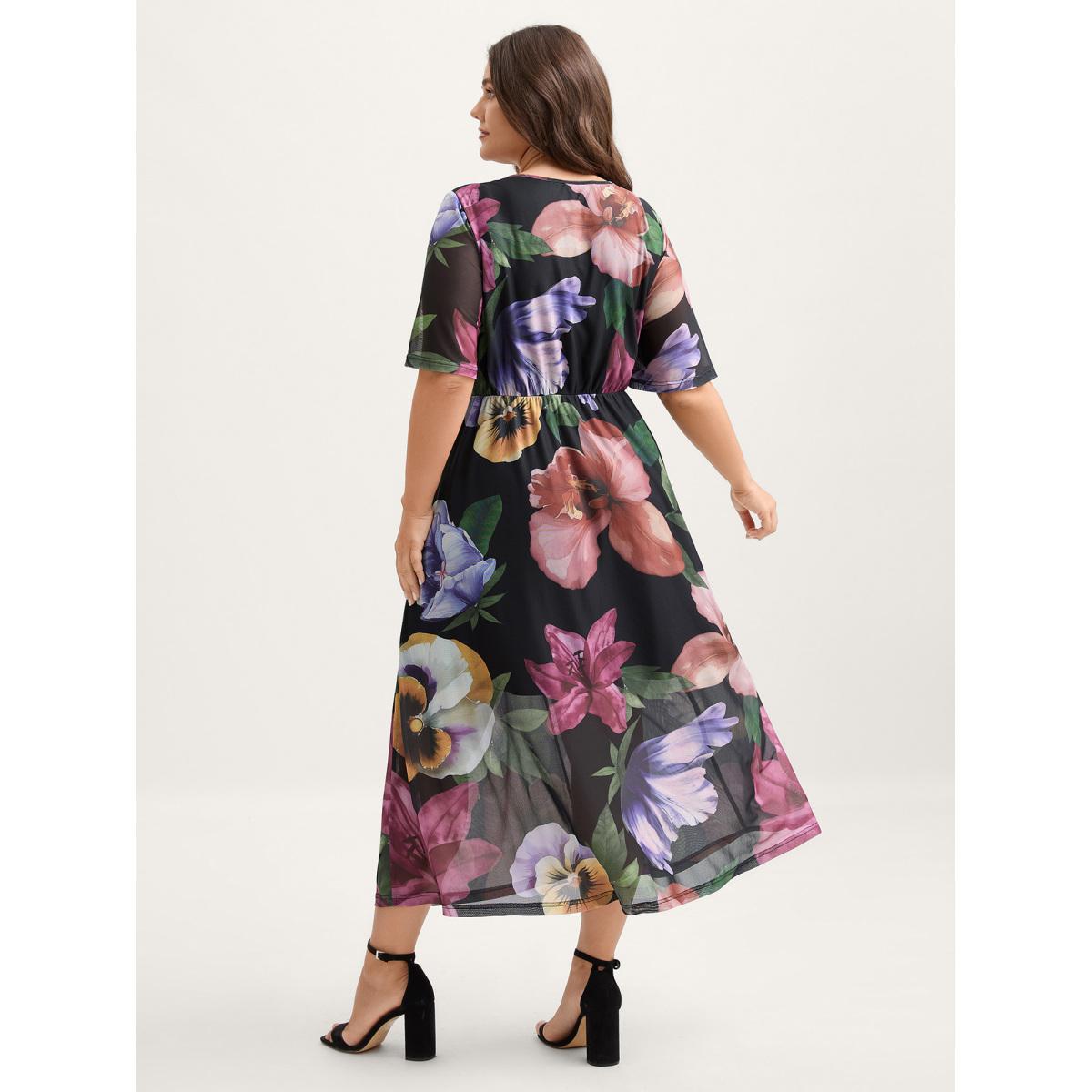 Plus Size Large Floral Print Twist Front Midi Dress RedViolet Women Romantic V-neck Short sleeve Curvy BloomChic 14-16/1X Product Image