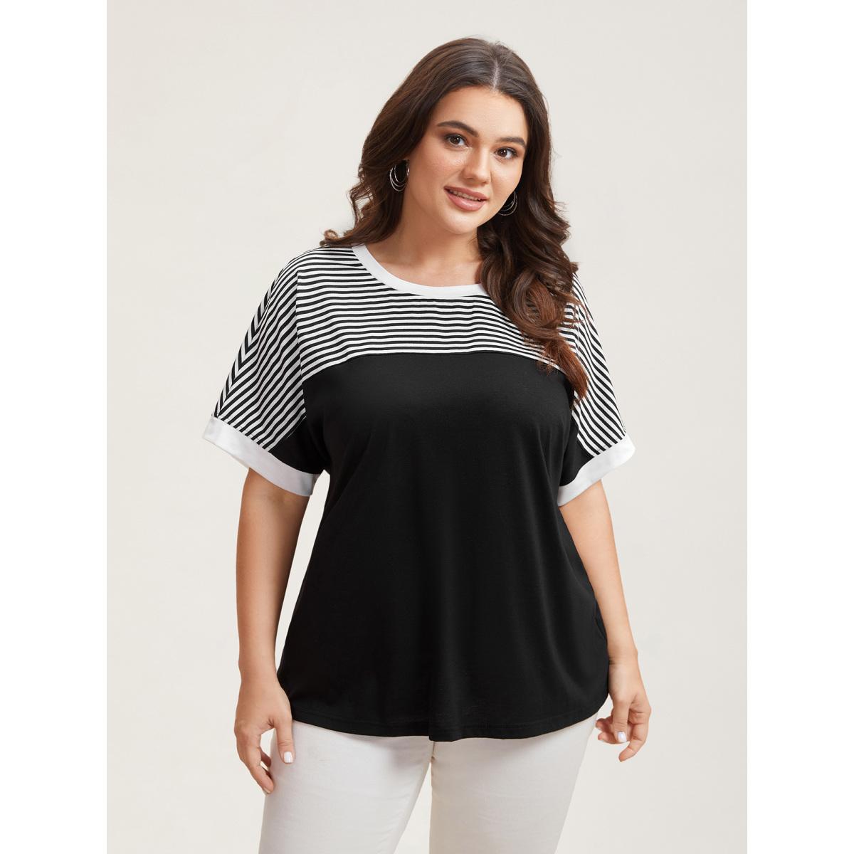 Plus Size Solid and Striped Contrast Hem T-Shirt Black Women Leisure Contrast Round Neck Casual T-shirts BloomChic 30/6X Product Image