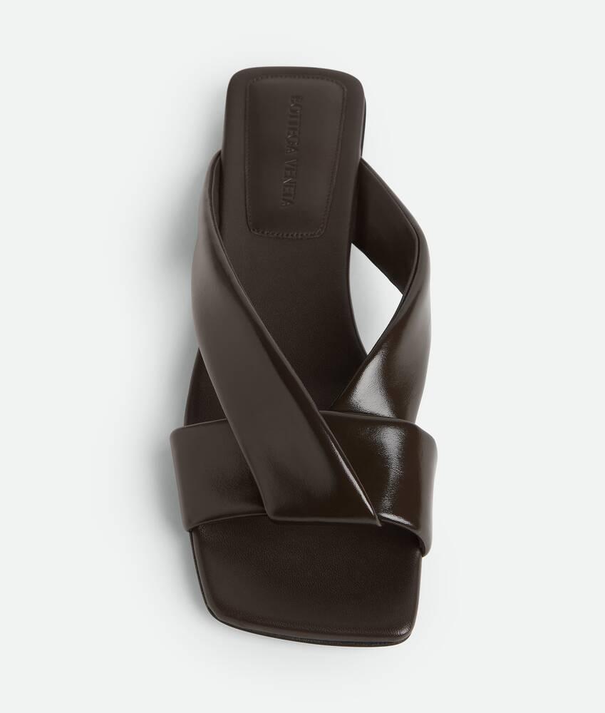 Women's Riva Flat Mule in Fondant Product Image