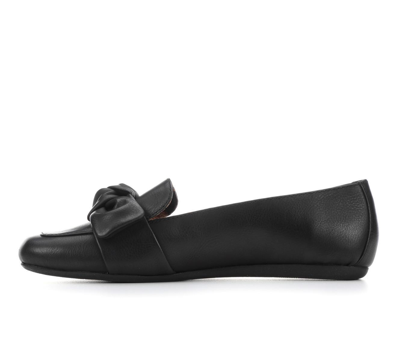 Women's BOC Paisley Flats Product Image