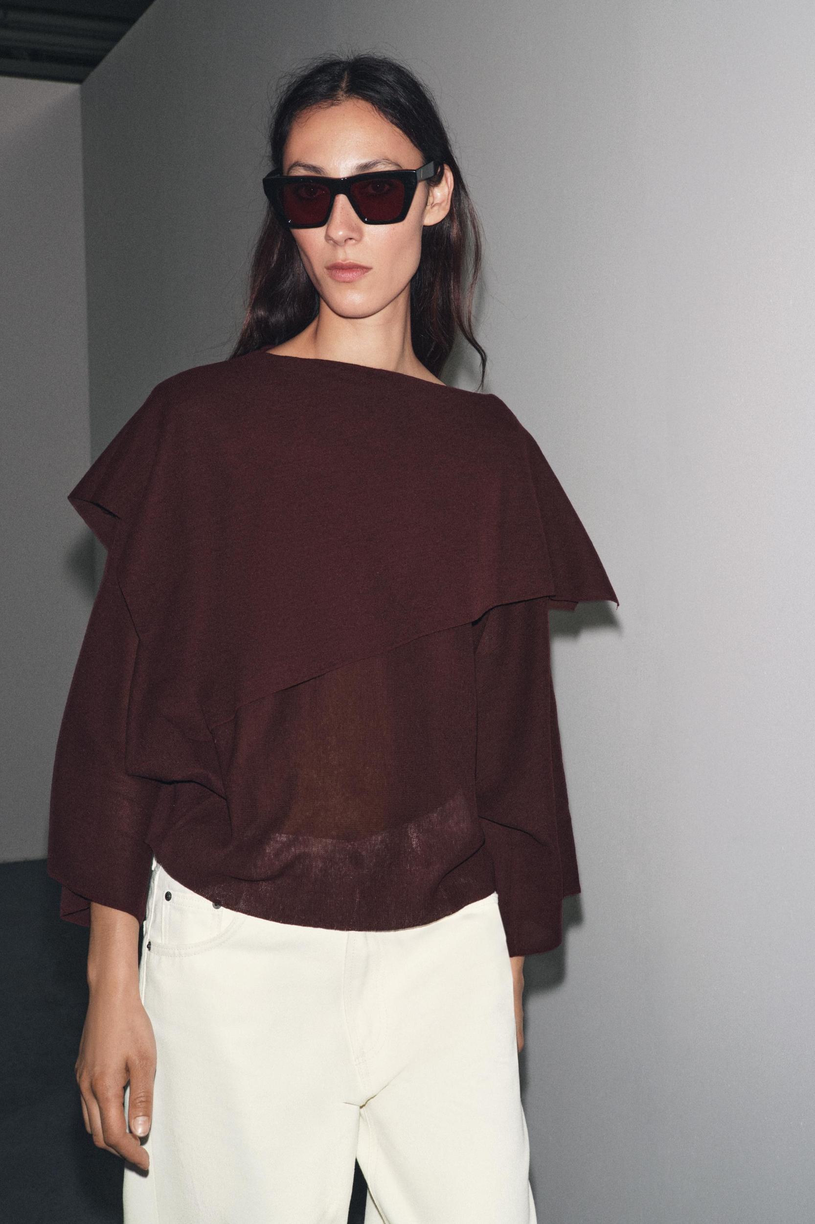 SMOOTH KNIT LAYER TOP Product Image