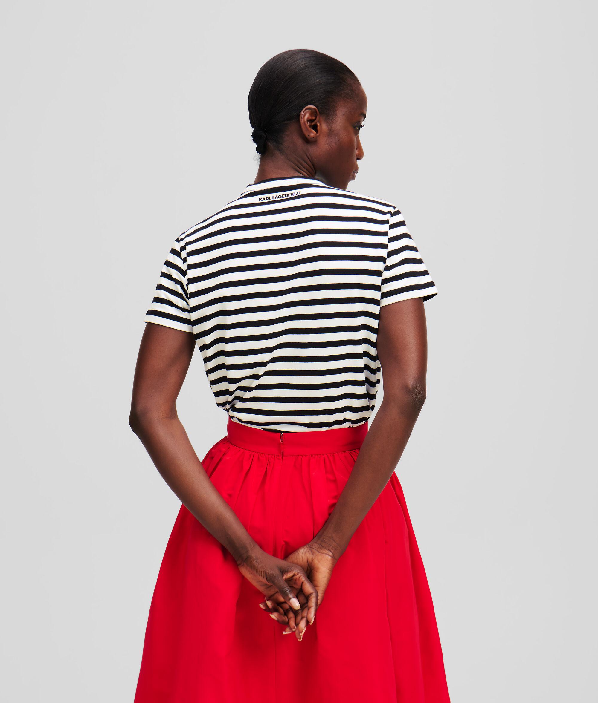 IKON STRIPE BOXY T-SHIRT  Product Image