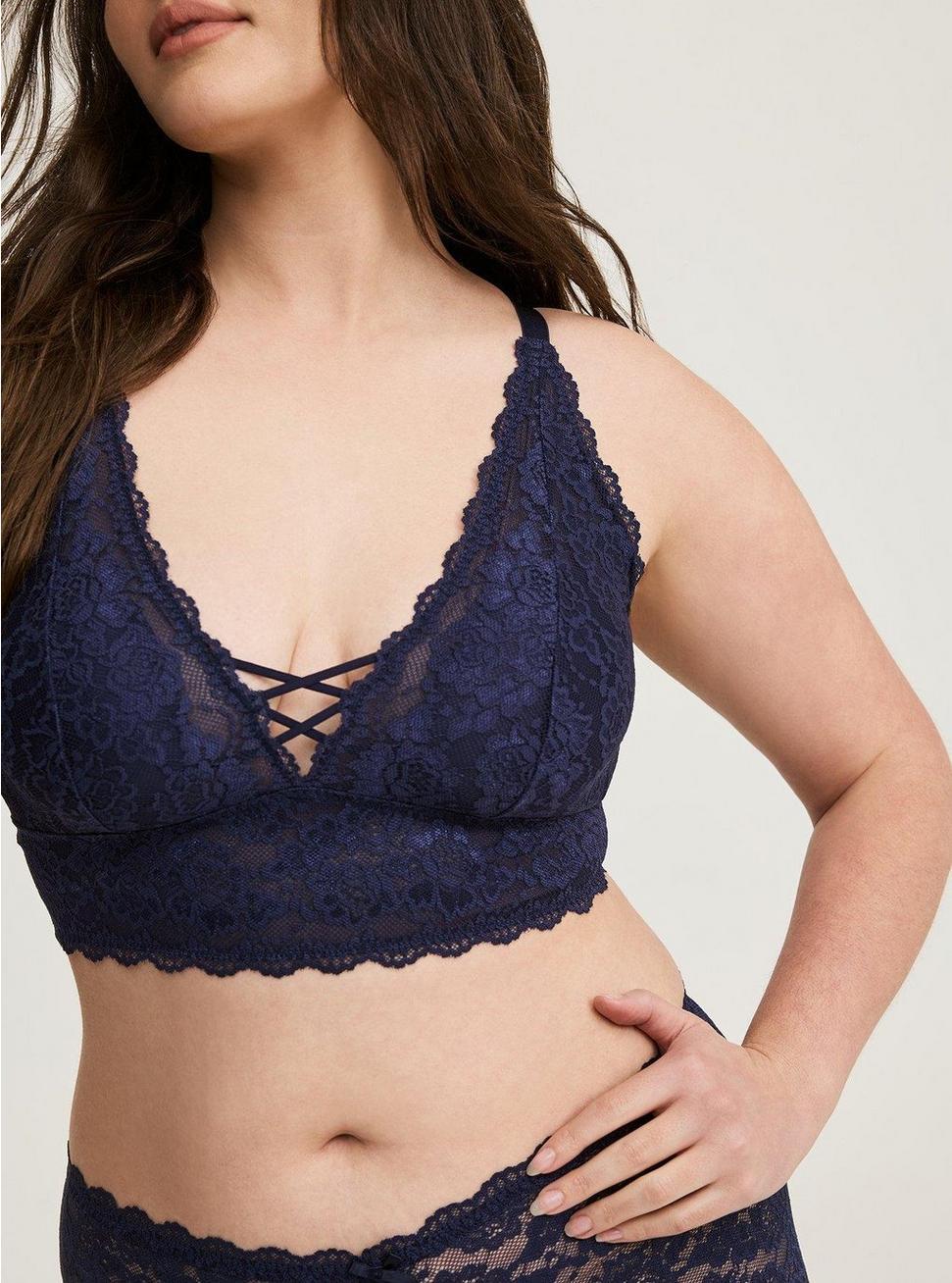 Lightly Lined Lace Bralette Product Image