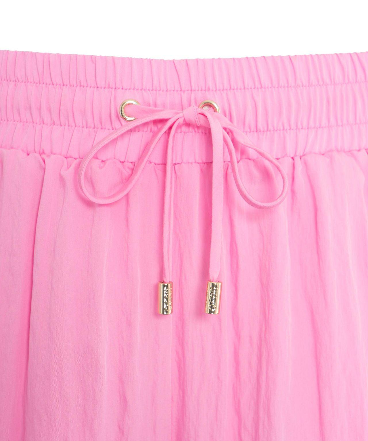 Joggers in viscose blend Product Image