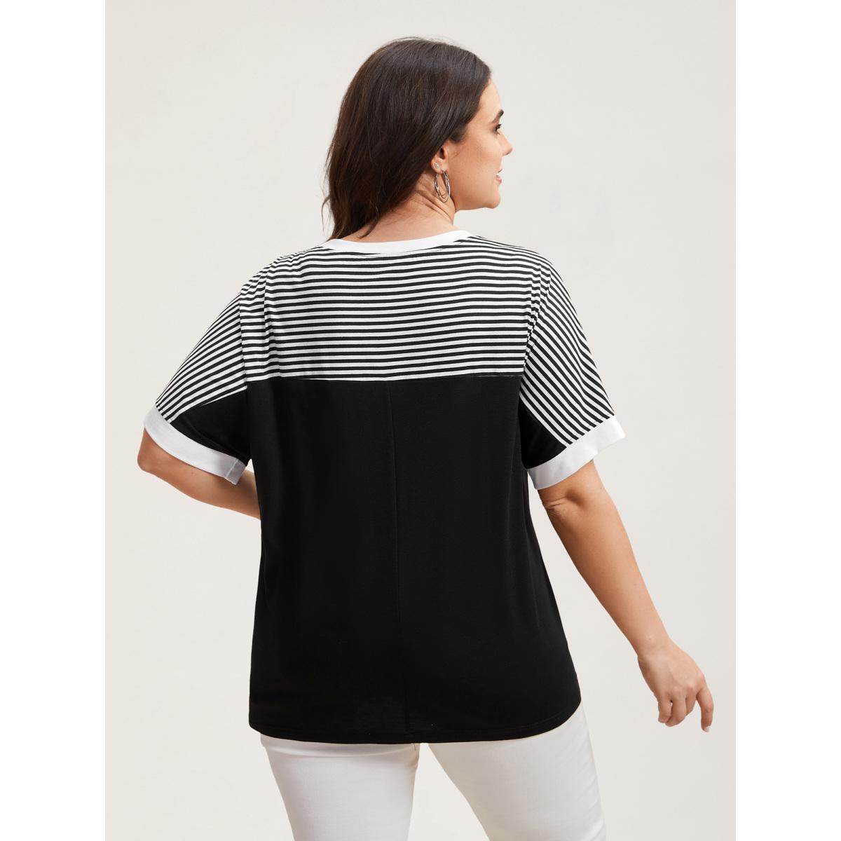 Plus Size Solid and Striped Contrast Hem T-Shirt Black Women Leisure Contrast Round Neck Casual T-shirts BloomChic 30/6X Product Image