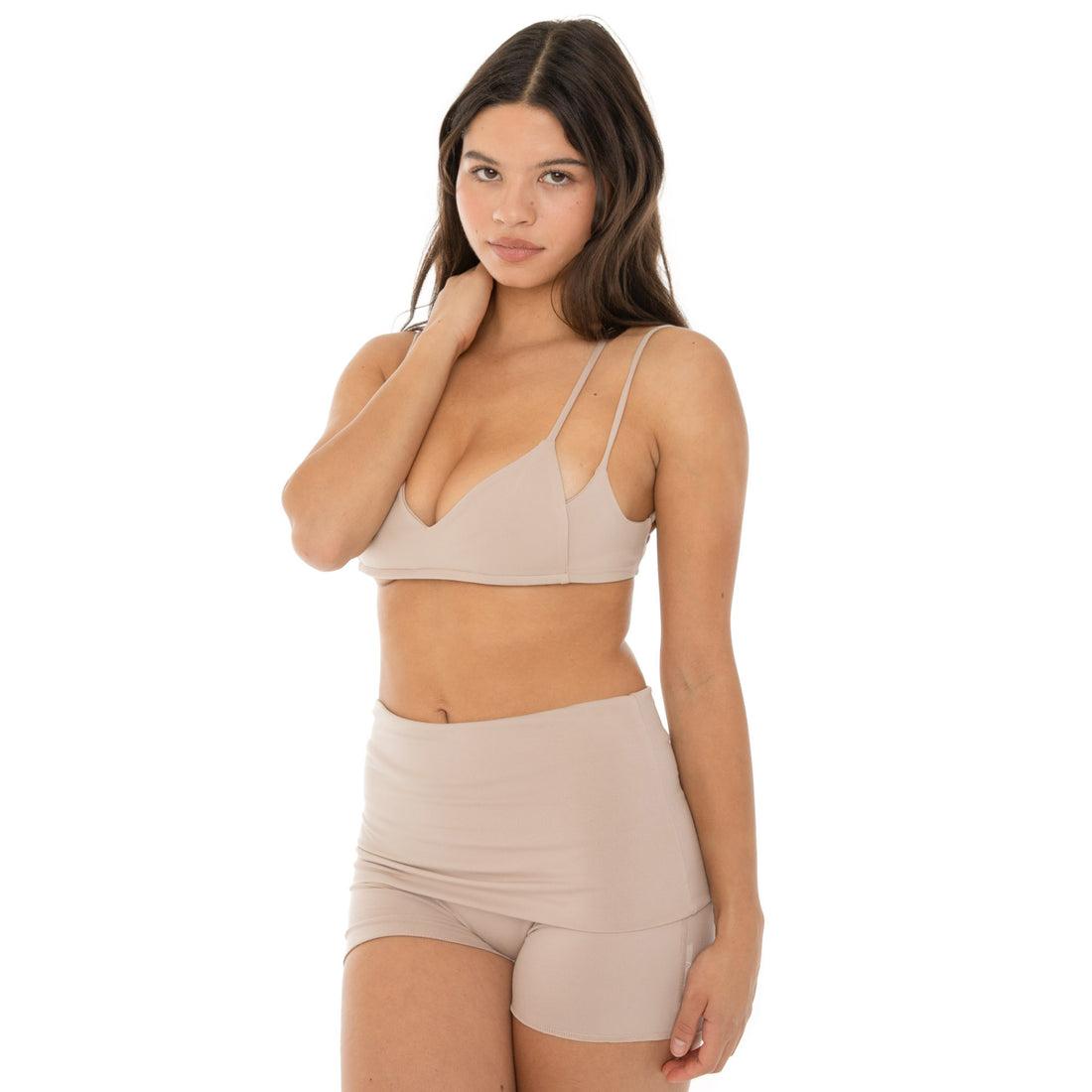 Nove Short Product Image