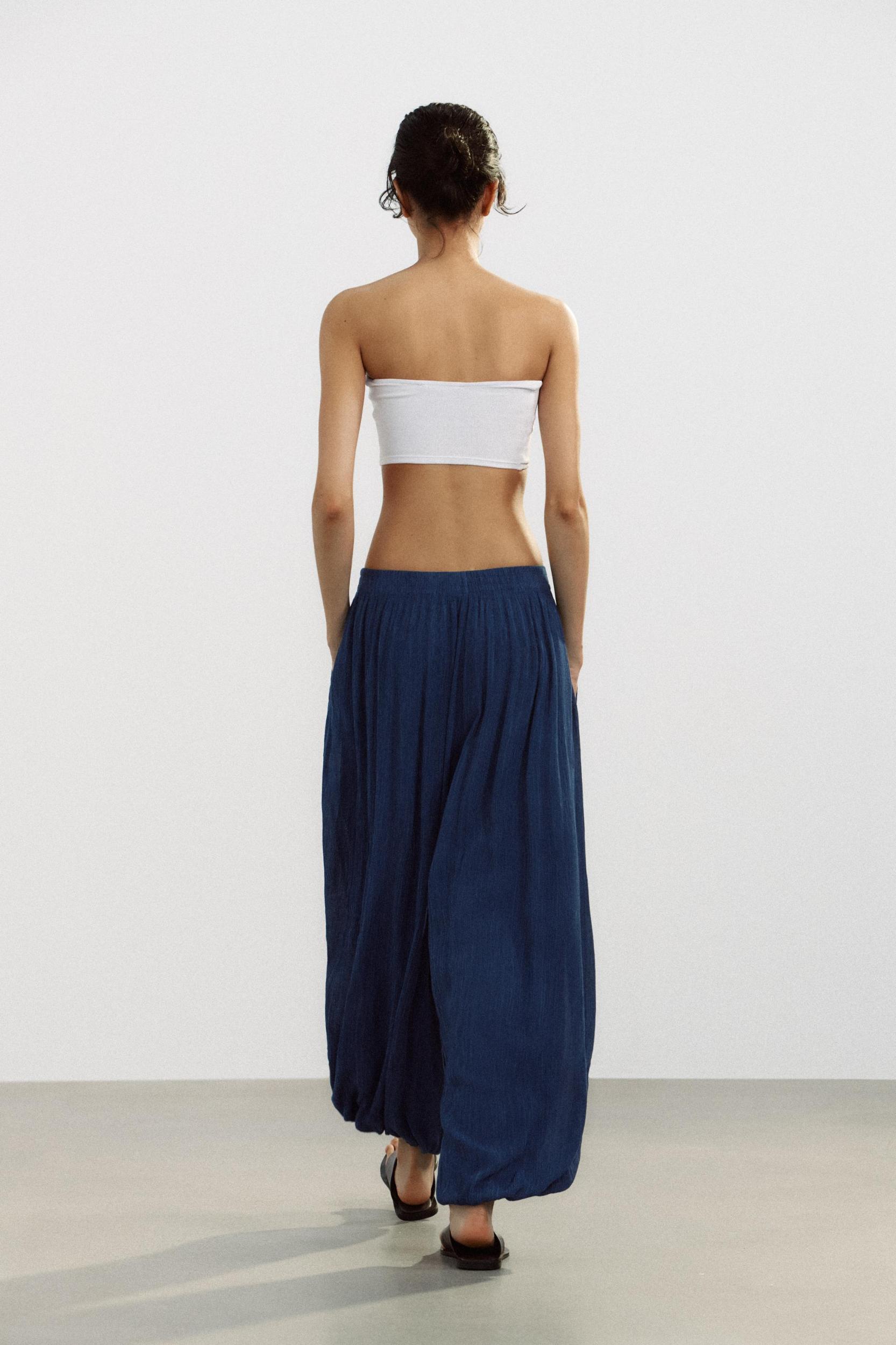 TEXTURED BALLOON PANTS Product Image