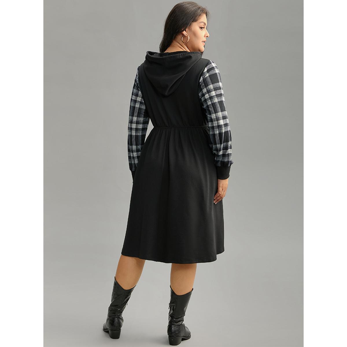 Plus Size Plaid Patchwork Drawstring Pocket Hooded Dress Black Women Casual Printed Hooded Long Sleeve Curvy Midi Dress BloomChic 12/L Product Image