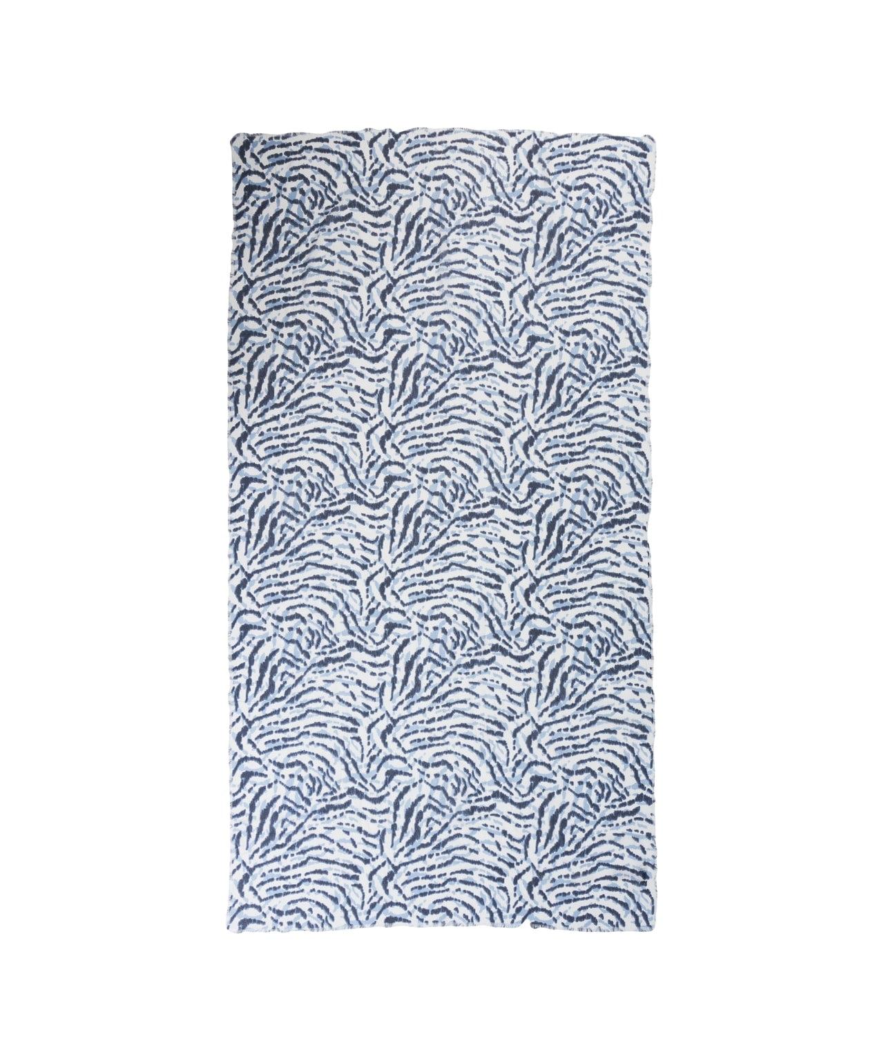 Scarf with animal print Product Image