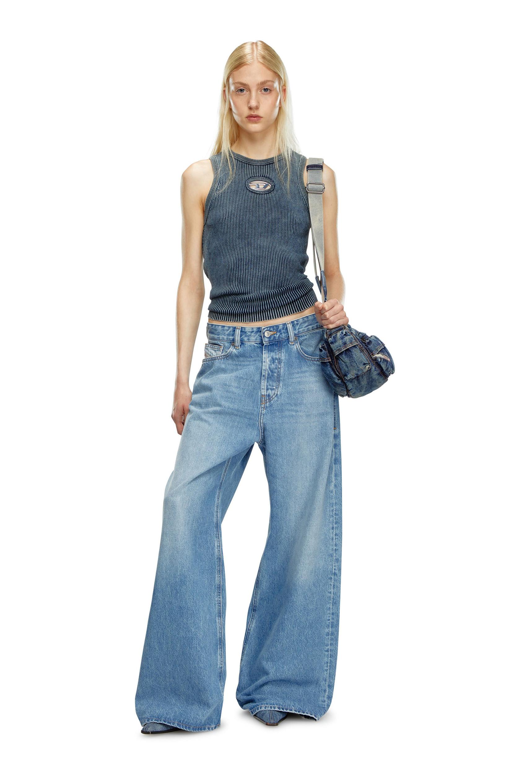 Relaxed Jeans 1996 D-Sire 09I29 Product Image