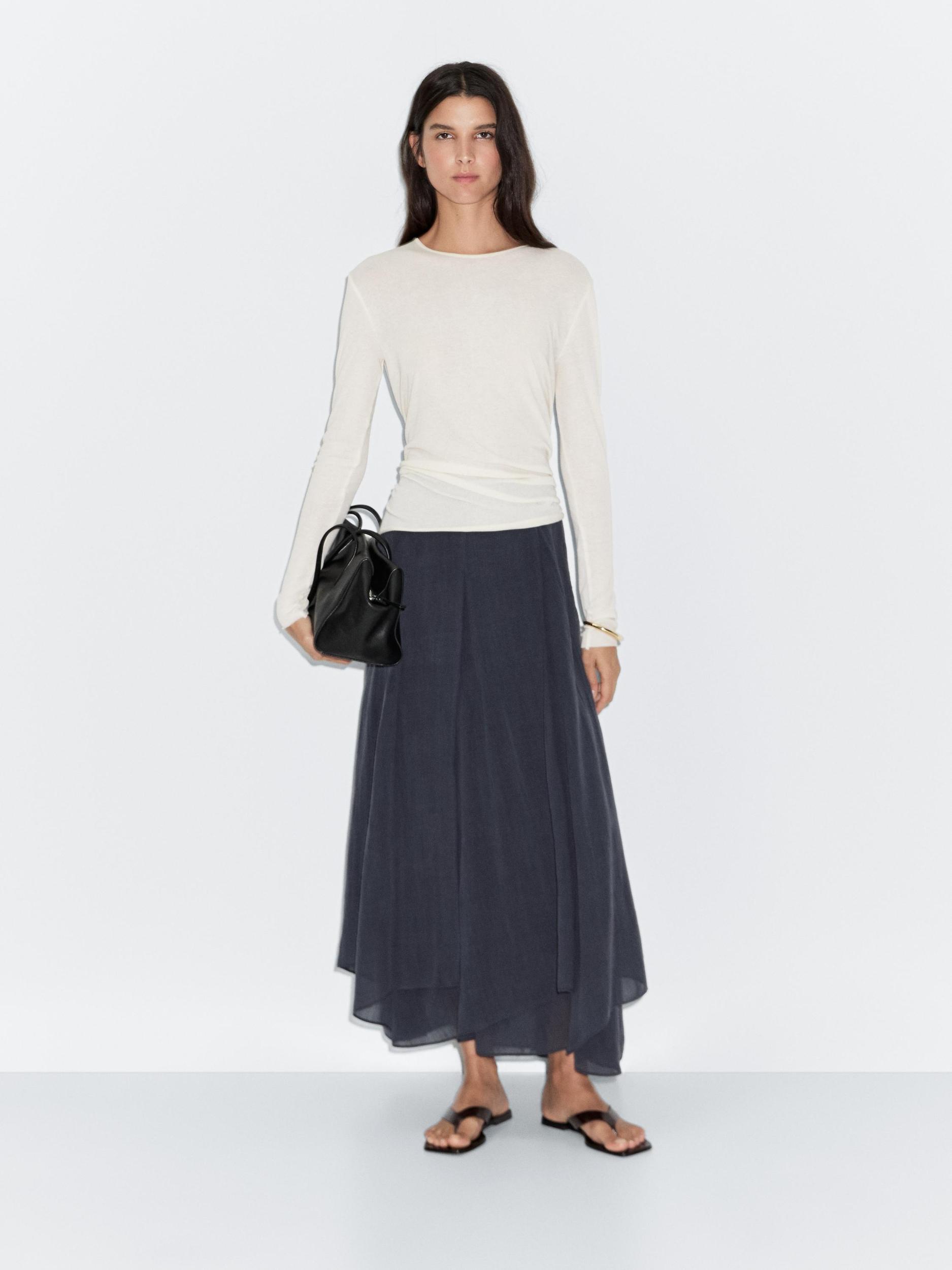 Long flowing skirt with ruffles Product Image