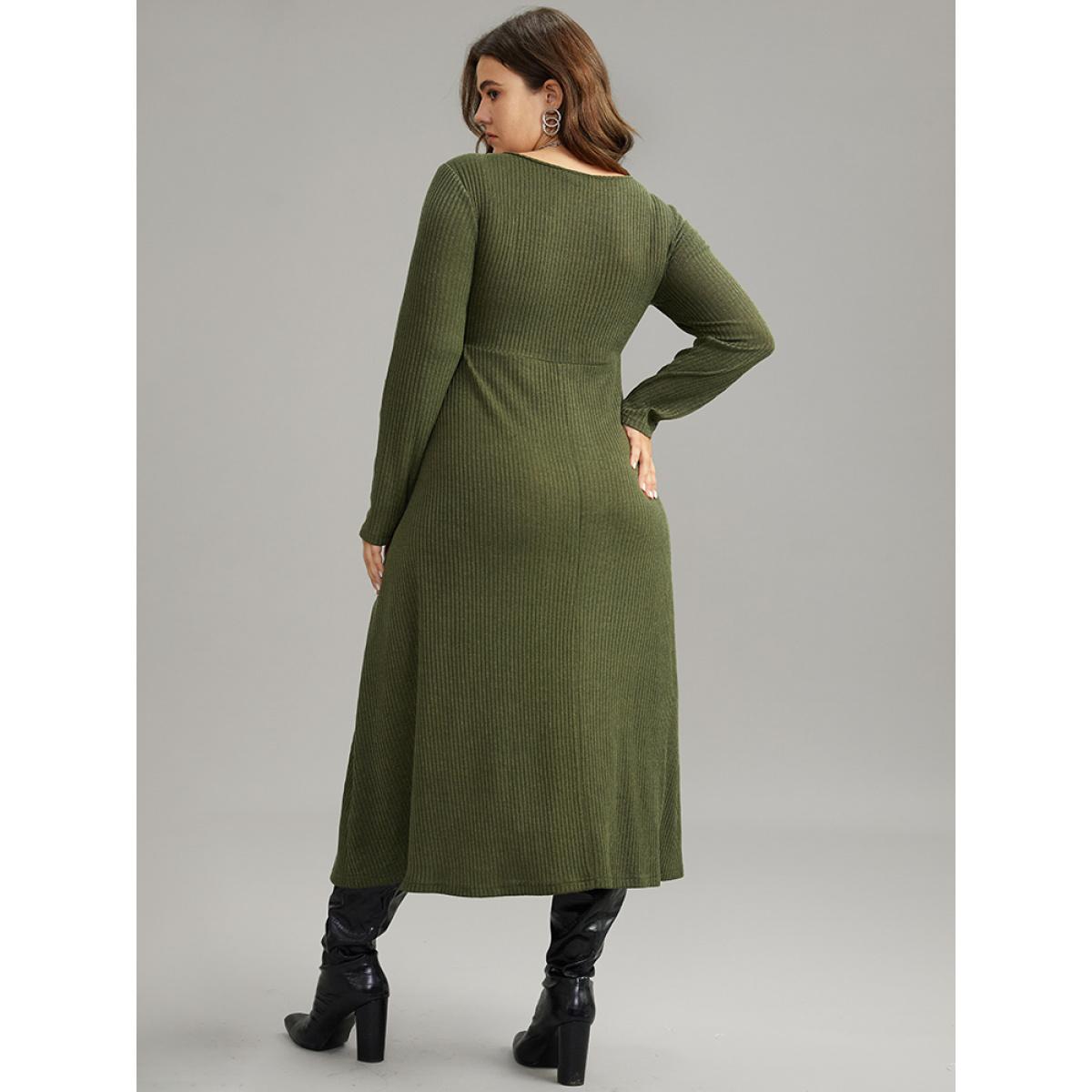 Plus Size Solid Textured V Neck Pocket Dress ArmyGreen Women Basics Texture V-neck Long Sleeve Curvy Midi Dress BloomChic 12/L Product Image