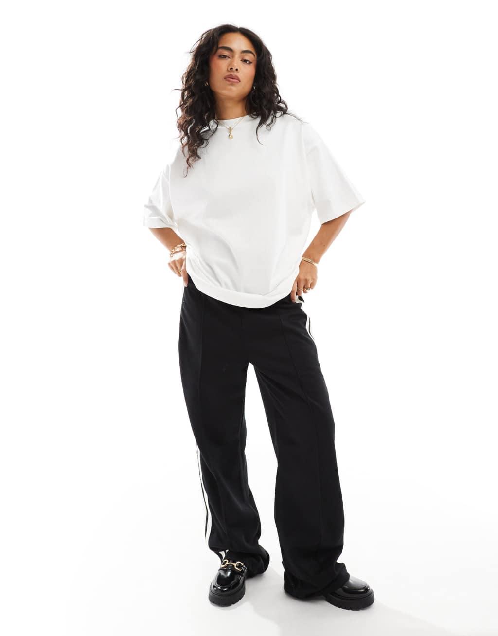 ASOS DESIGN longline heavyweight oversized T-shirt in white Product Image