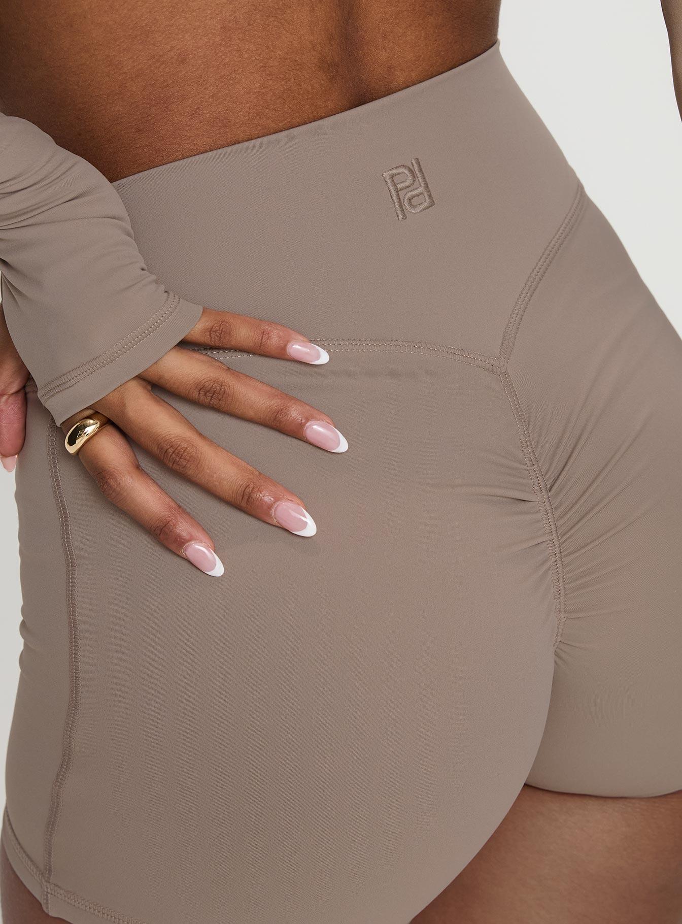 Touchdown Active Contour Short Taupe Product Image
