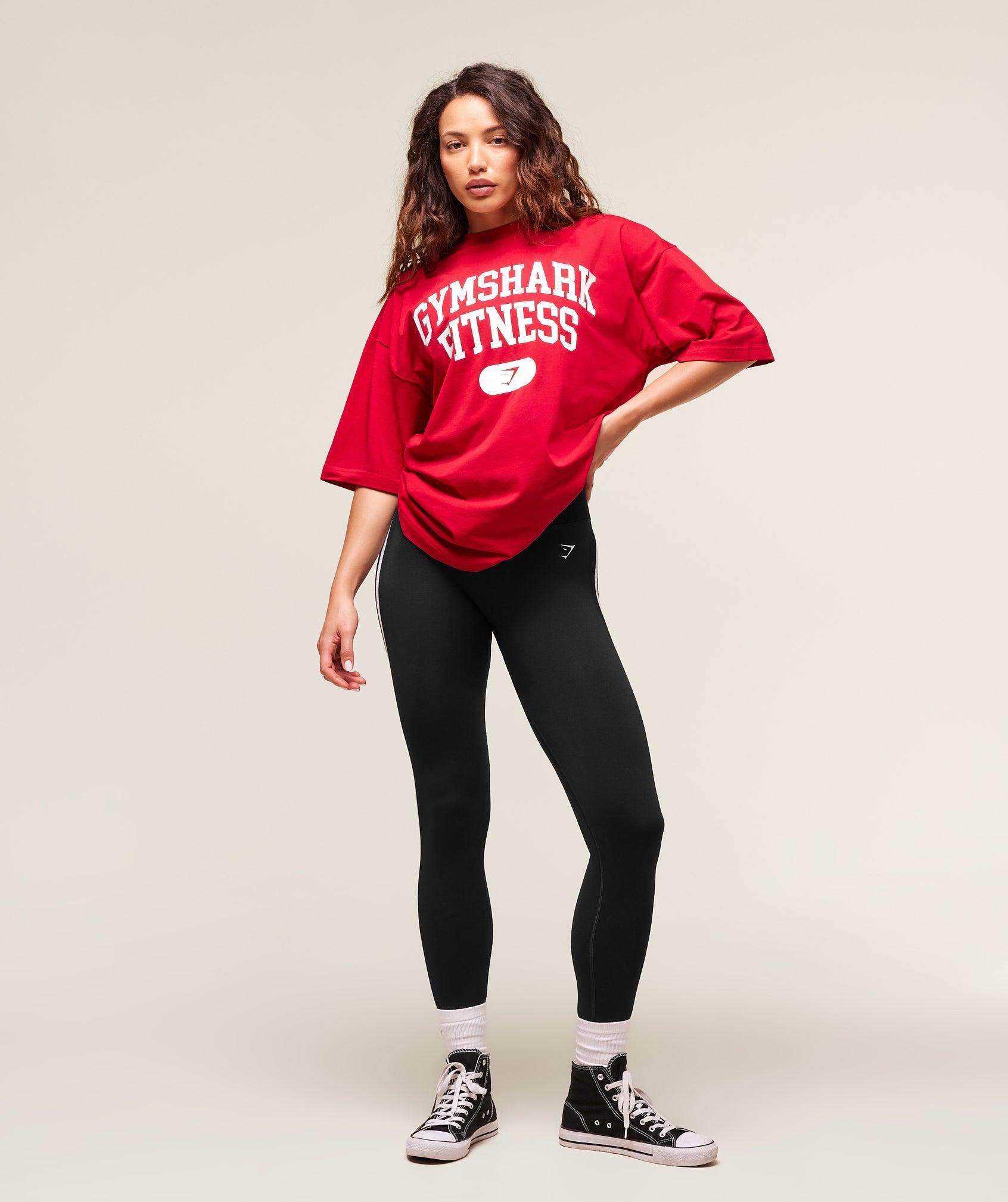 Gymshark Campus Graphic Oversized T-shirt - Conditioning Red Female Product Image
