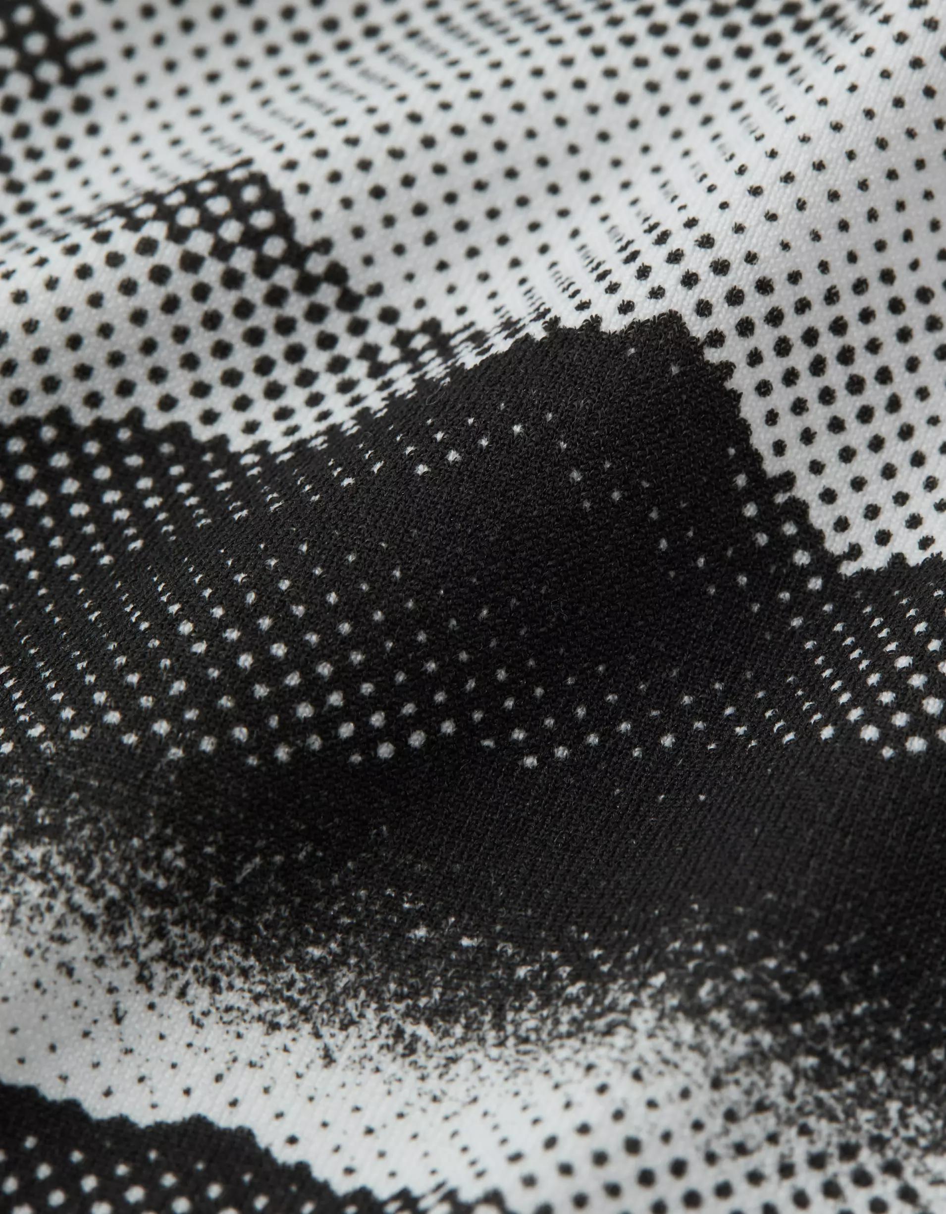 AEO Men's Mountain 6" StealthMode Boxer Brief Product Image