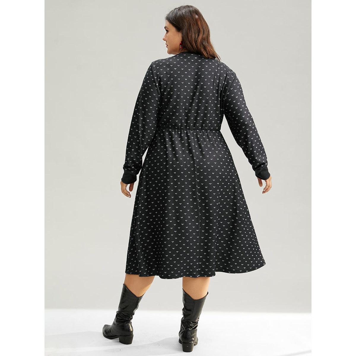 Plus Size Christmas Letter Print Pocket Elastic Waist Dress Black Women Casual Printed Round Neck Long Sleeve Curvy Midi Dress BloomChic 28/5X Product Image