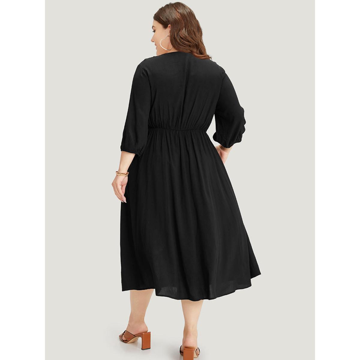 Plus Size Floral Embroidered Patchwork Pocket Elastic Cuffs Dress Black Women Vacation Elastic cuffs V-neck Elbow-length sleeve Curvy Midi Dress BloomChic 22-24/3X Product Image