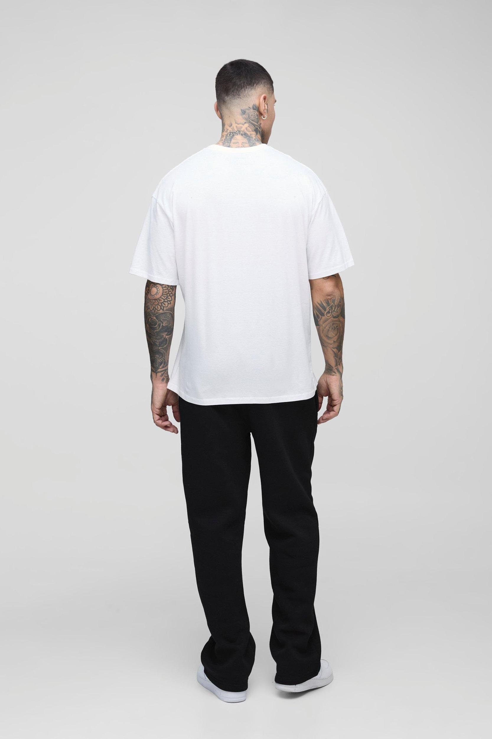 Tall Oversized Deadpool Cereal License Print T-shirt | boohooMAN USA Product Image