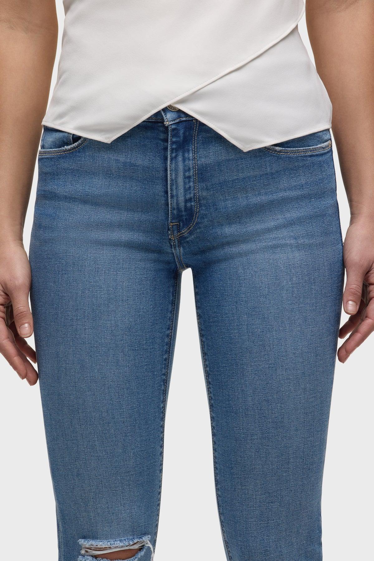 Nico Mid-Rise Straight Ankle Female Product Image