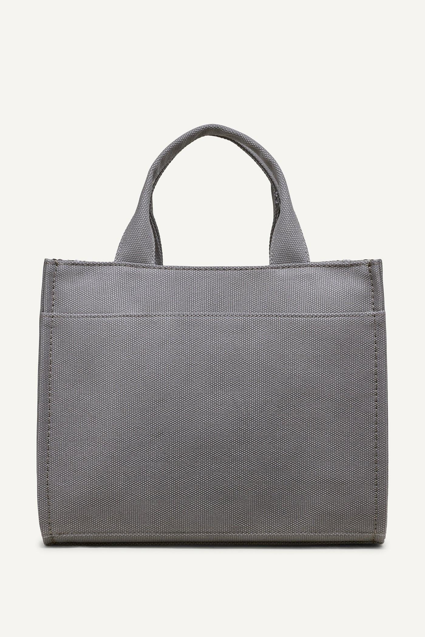 HADLEE MEDIUM LOGO TOTE Product Image