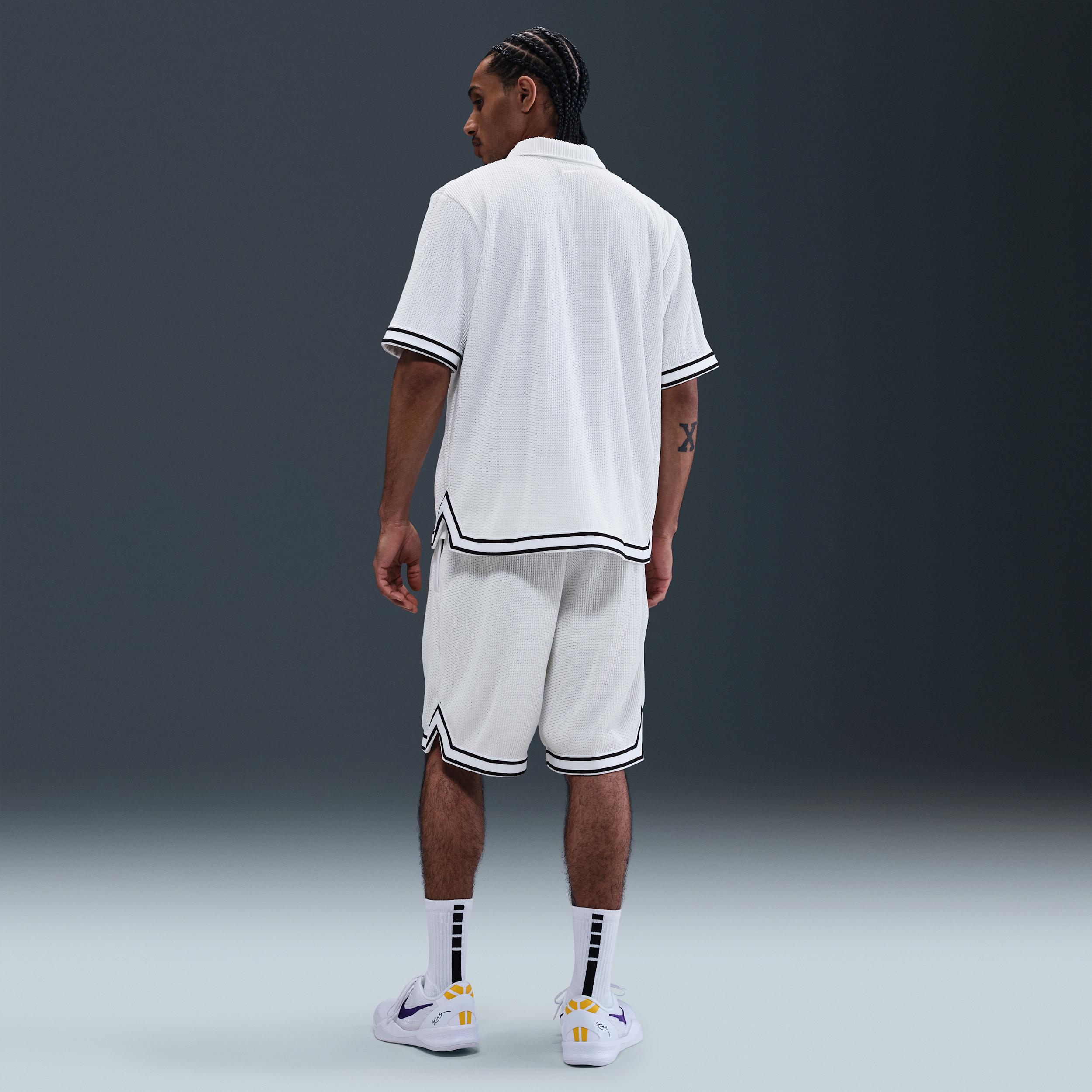 Nike Men's Kobe Pleated Basketball Shorts Product Image