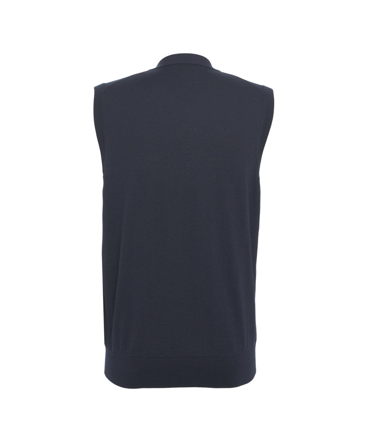 Knit vest Product Image