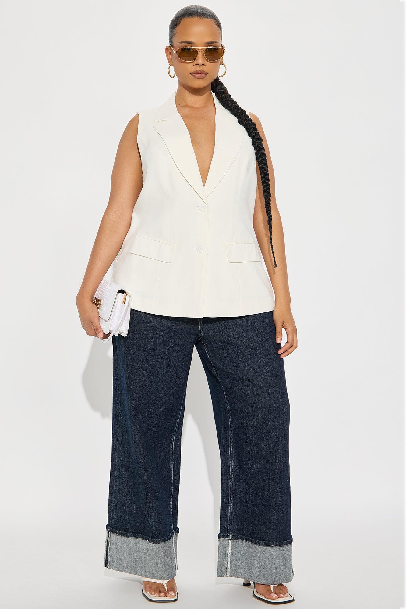 Manhattan Club Linen Vest - White Female Product Image