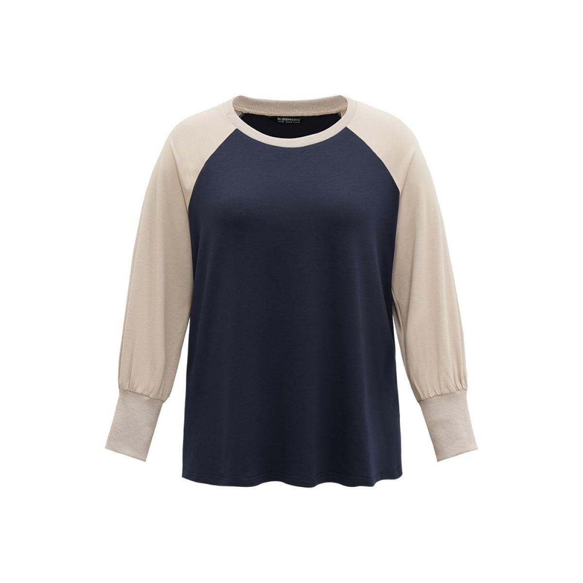 Plus Size Contrast Raglan Sleeve Elastic Cuffs Sweatshirt Women Navy Casual Contrast Round Neck Dailywear Sweatshirts BloomChic 22-24/3X Product Image