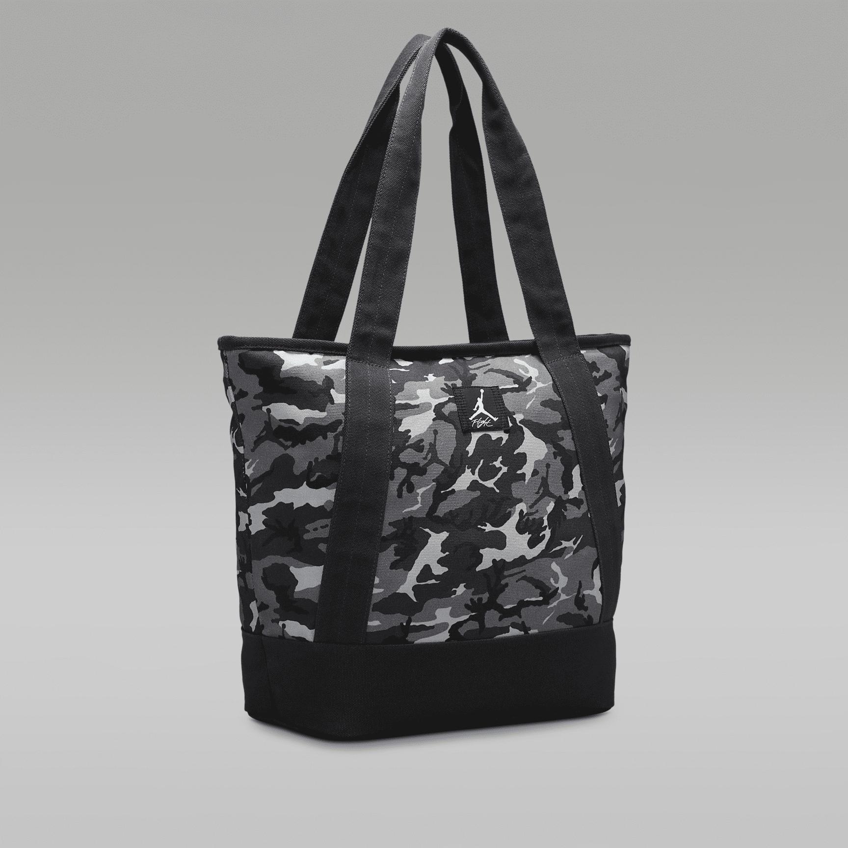 Jordan Printed Flight Tote (34L) Product Image