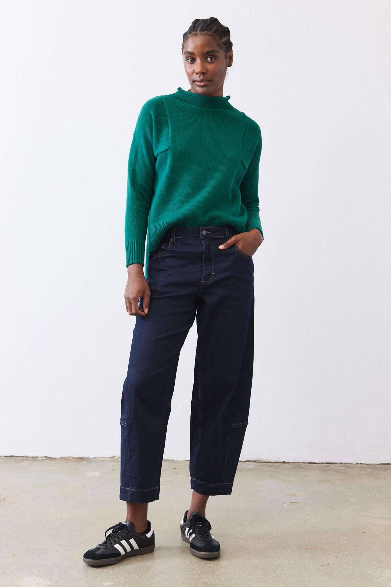 The Petite Ultimate Barrel Leg Jeans 2.0 Product Image