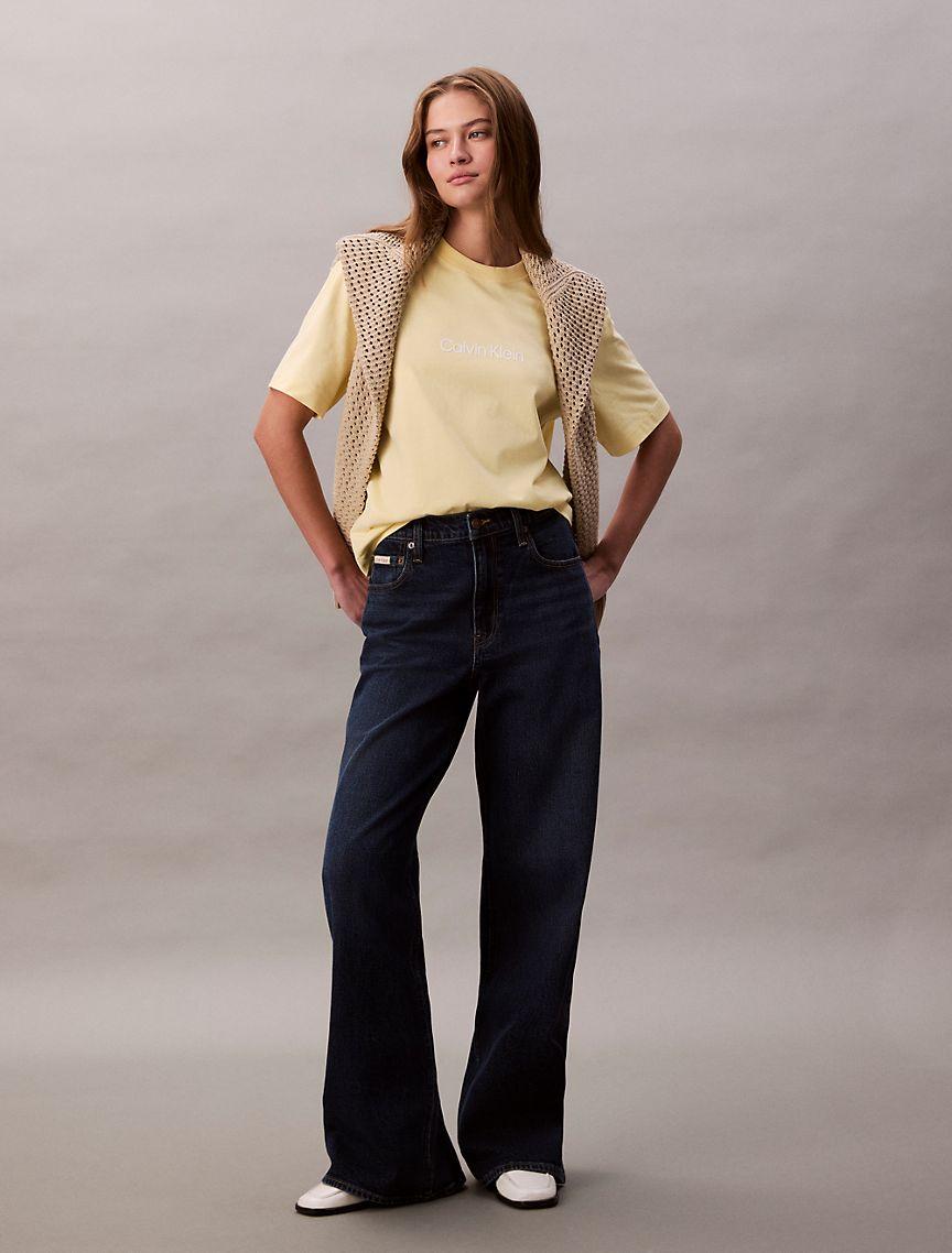 Standard Logo Boxy Fit Crewneck T-Shirt Product Image